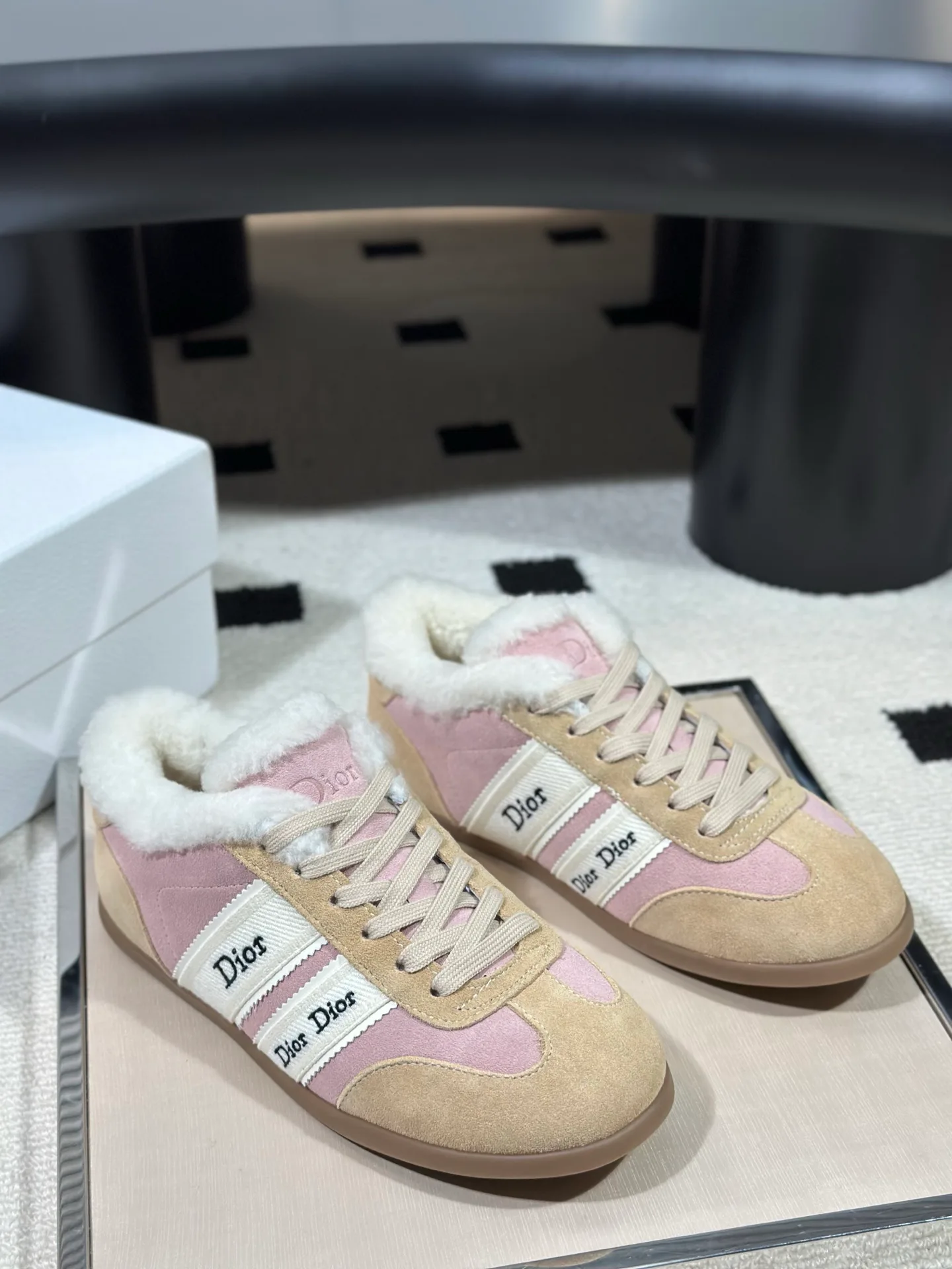 Women's Sneakers CHRISTIAN DIOR 18366774