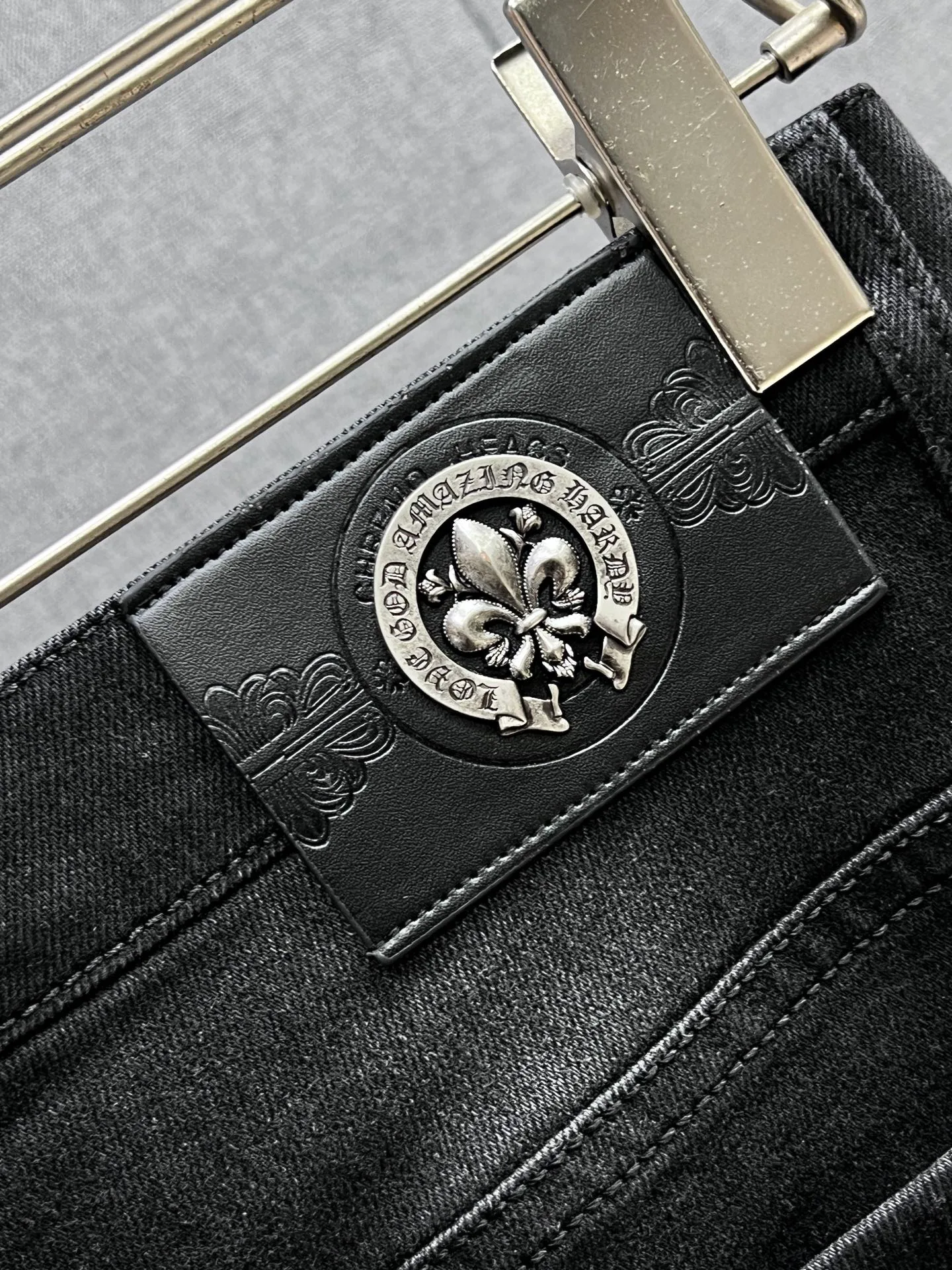 Men's Jeans CHROME HEARTS 18097852
