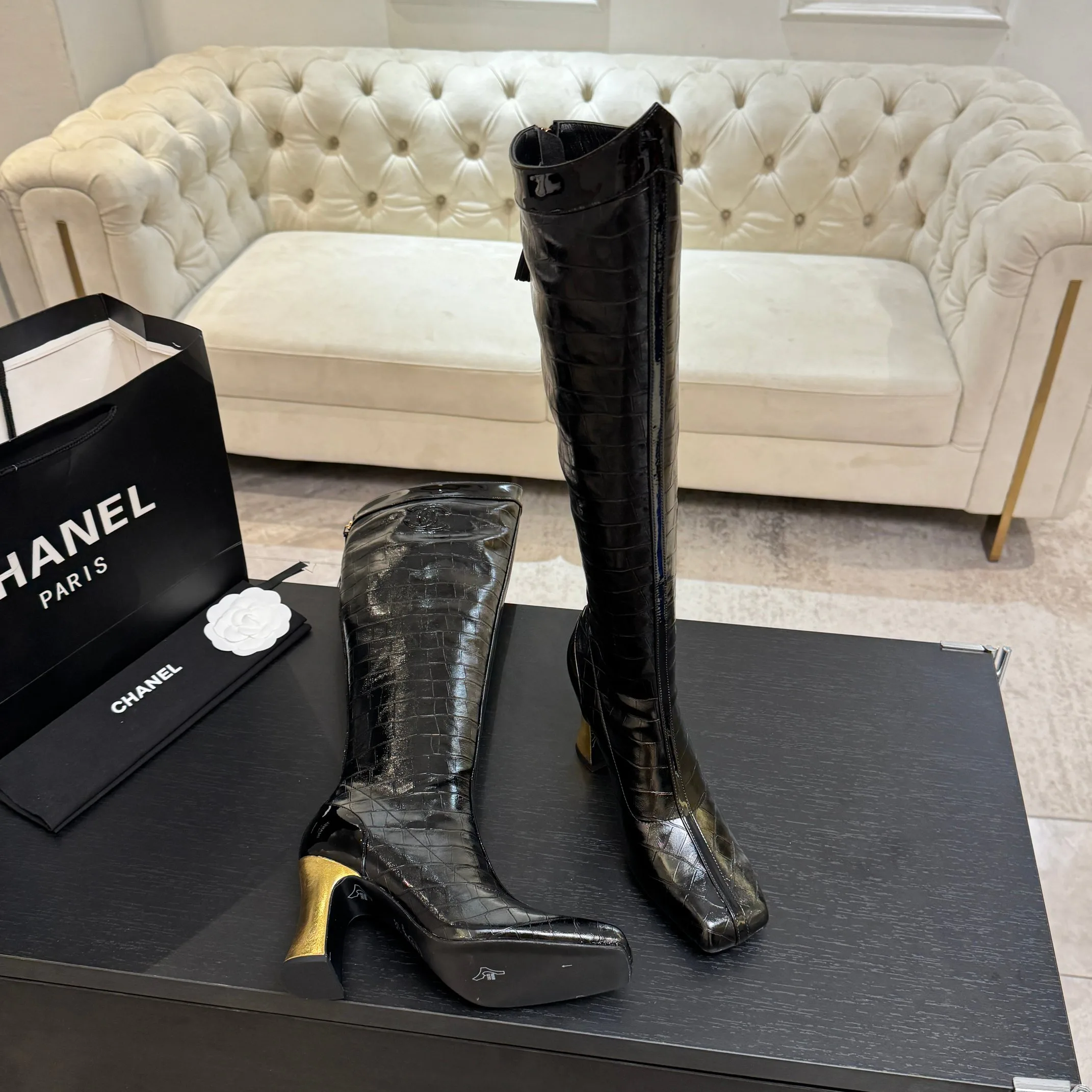 Women's Boots CHANEL 17900007