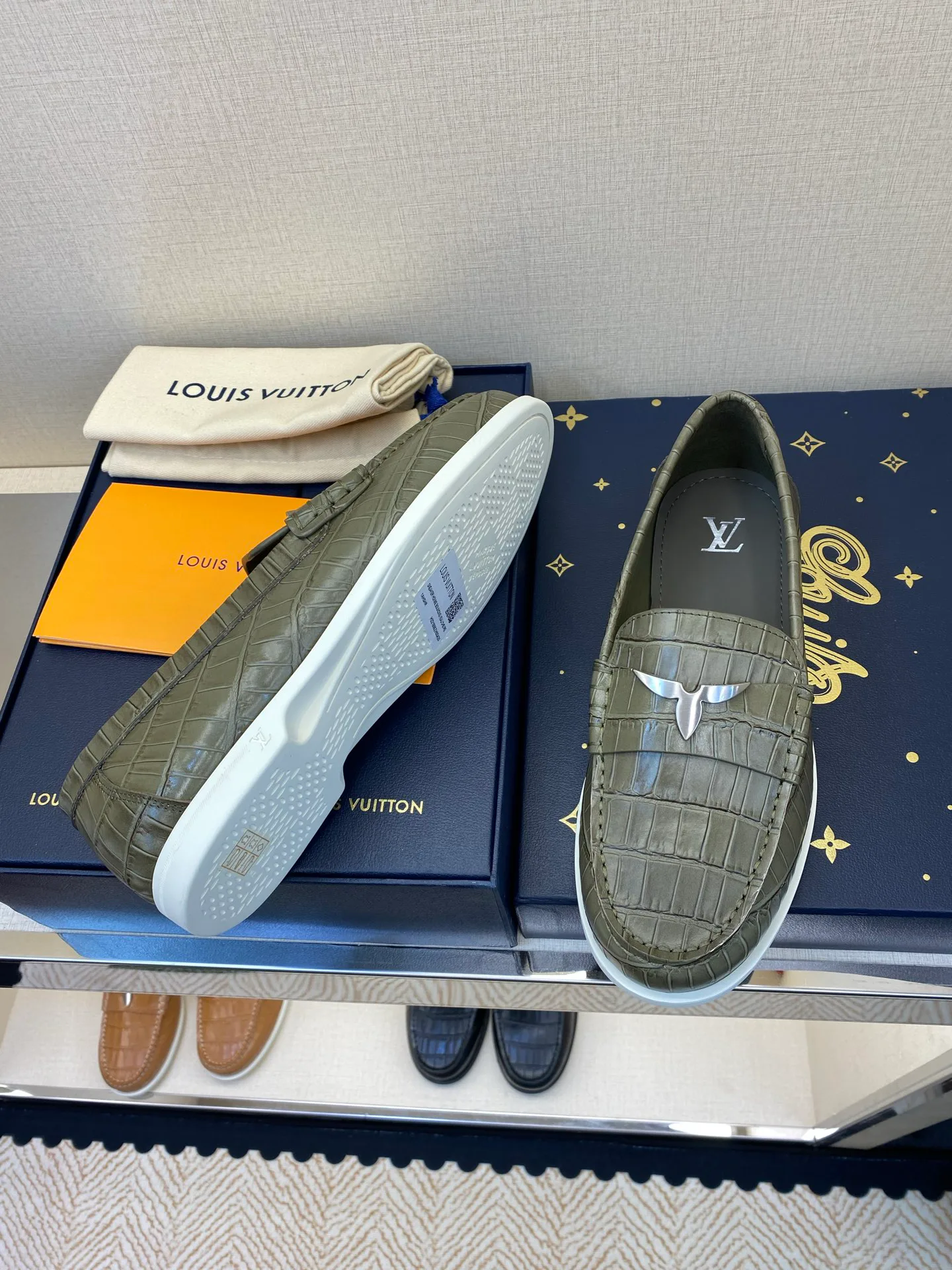 Лоферы И Туфли Мужские Louis Vuitton 18586340