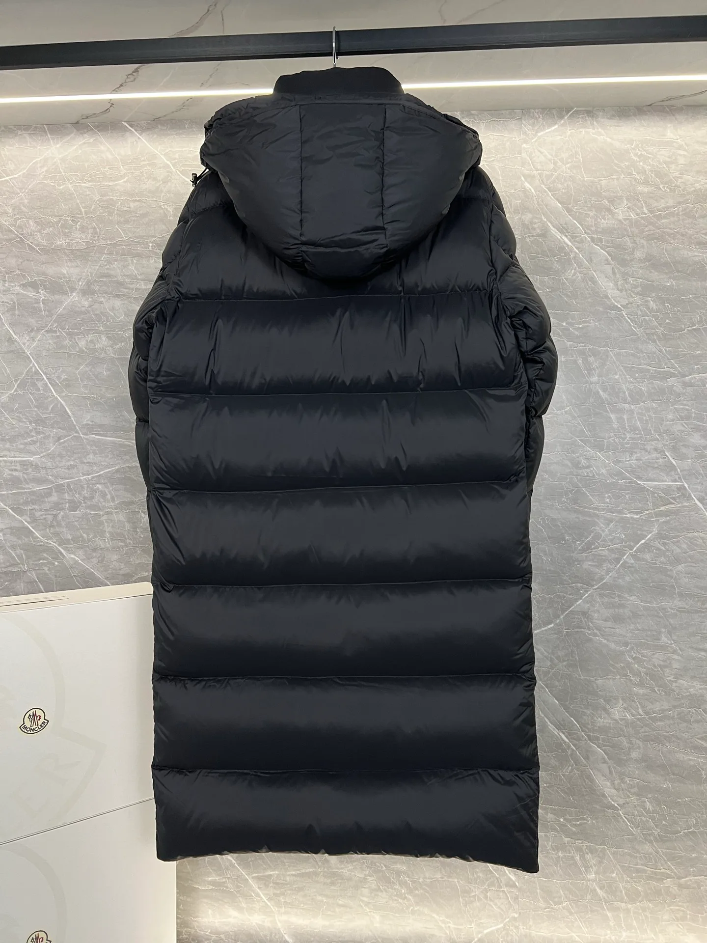Куртки И Пуховики Мужские Moncler 18599882