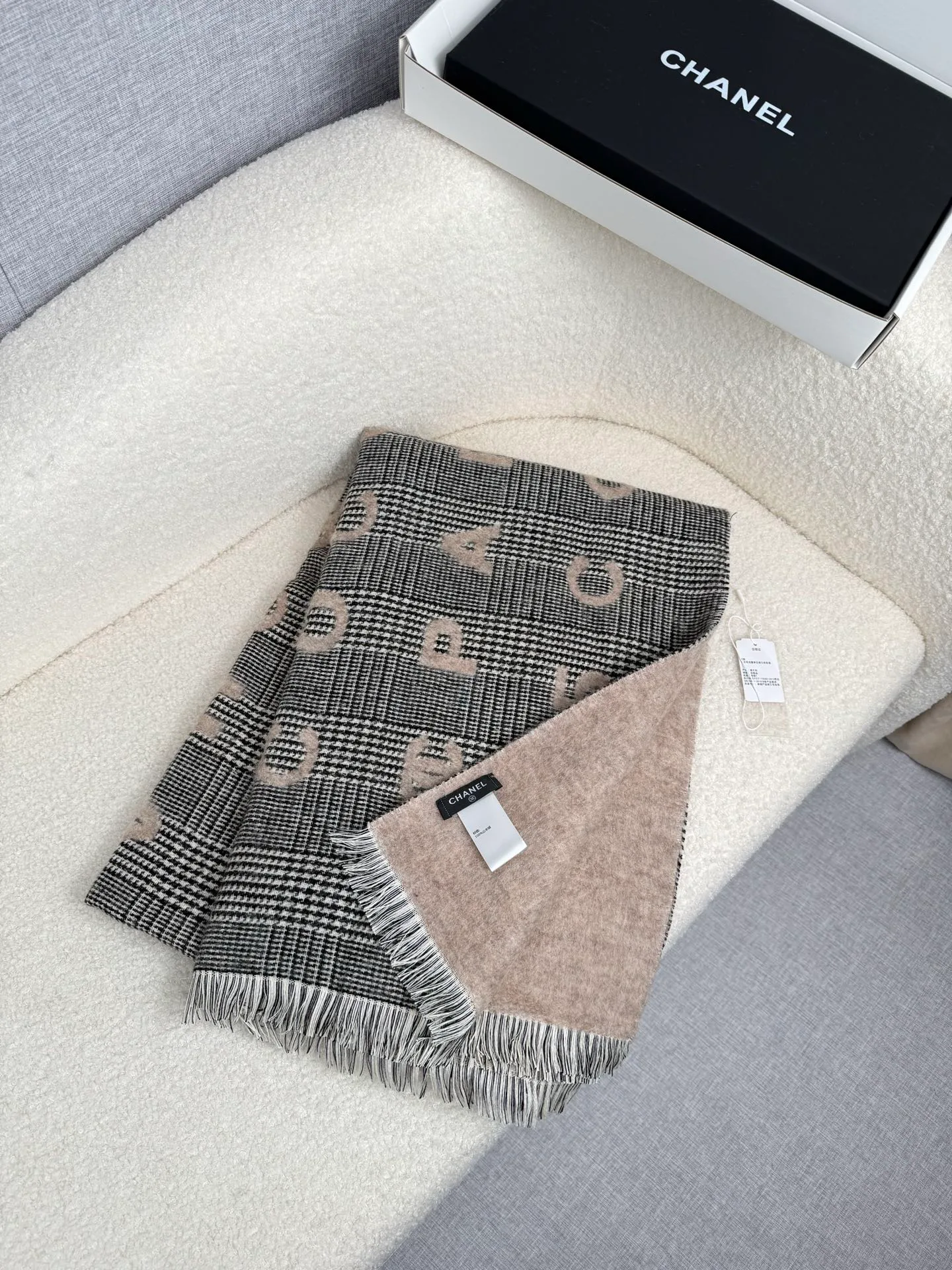 Scarves CHANEL 18141360