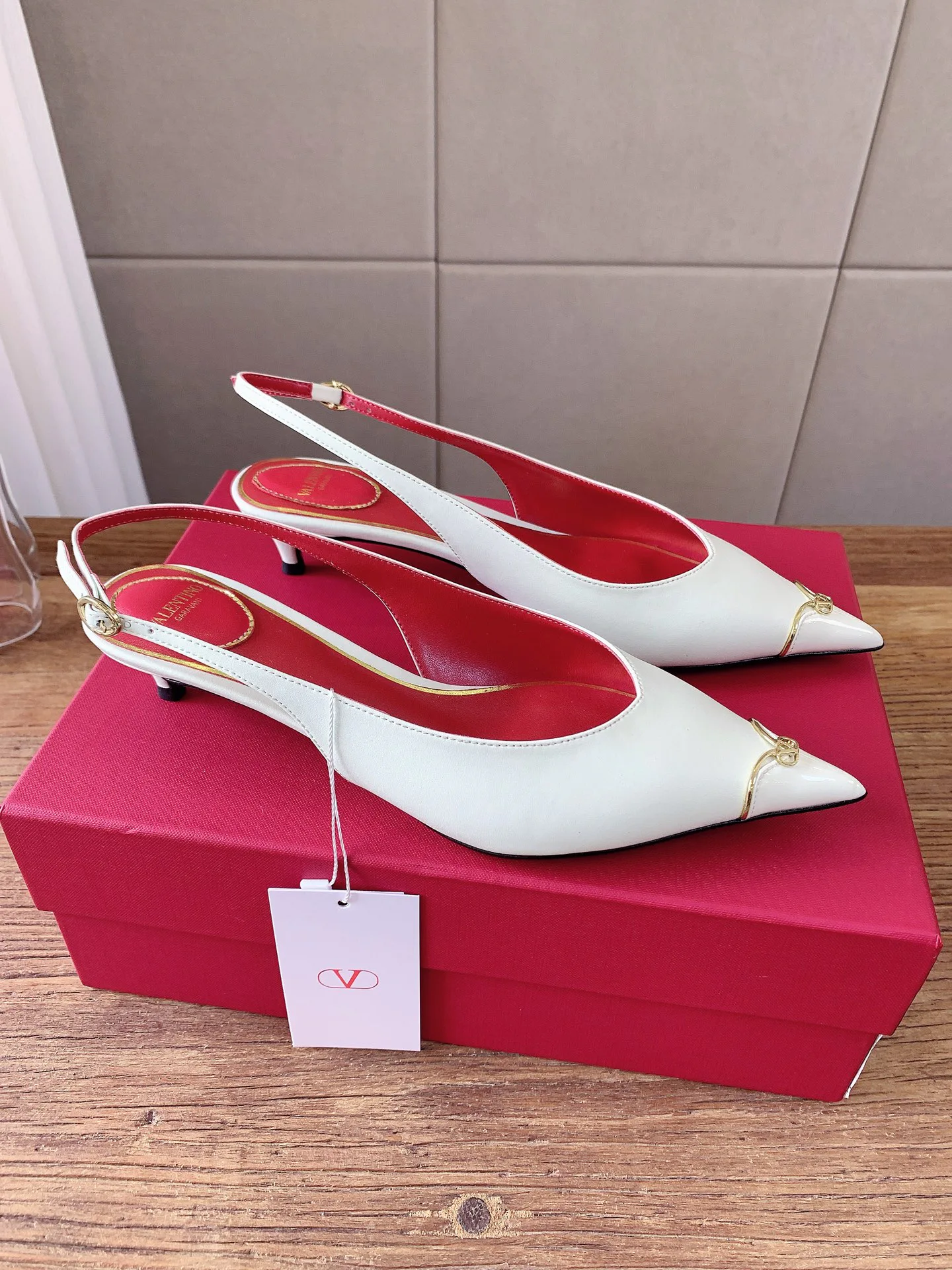 Women's Heels VALENTINO 17862469