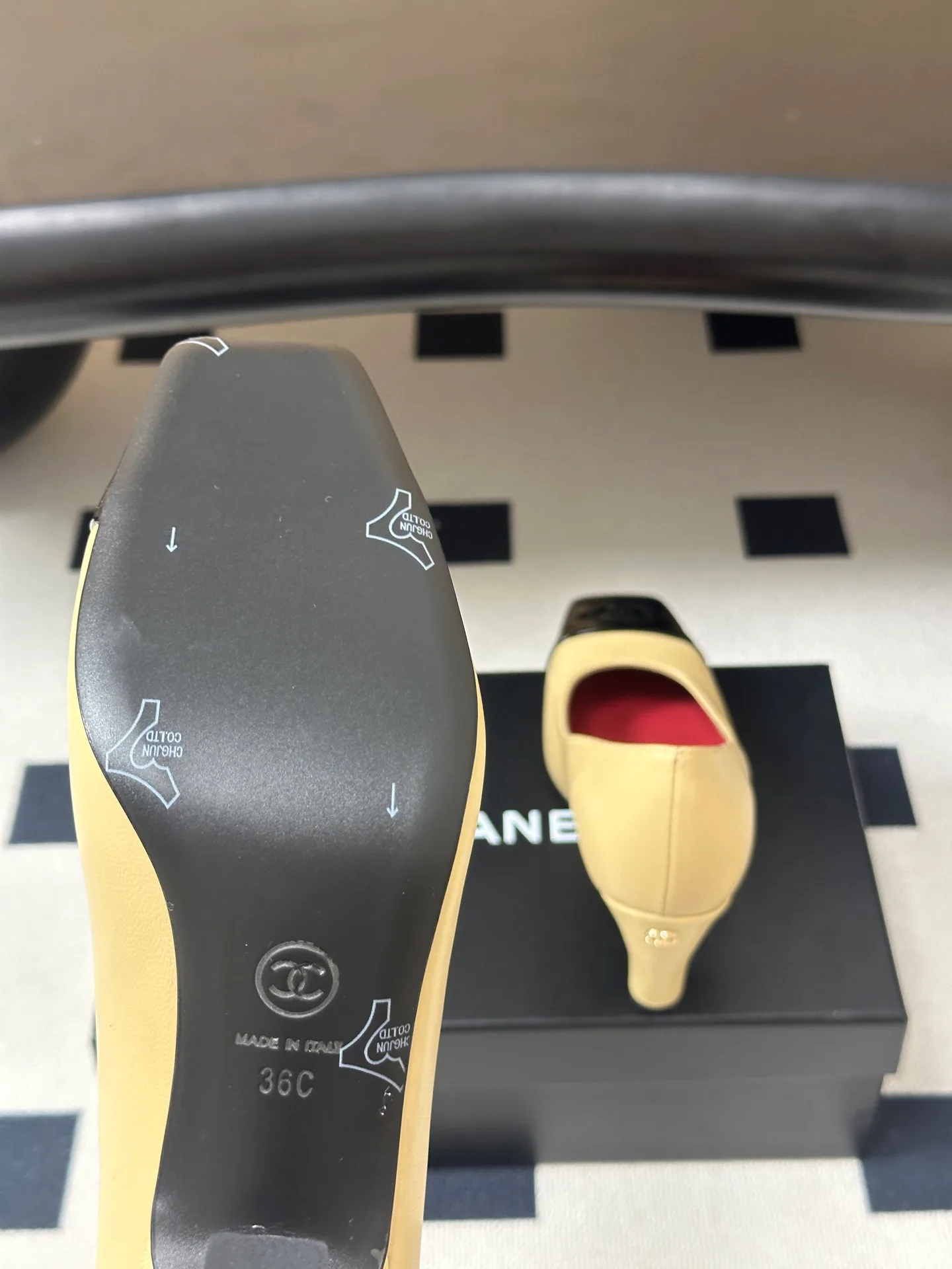 Women's Heels CHANEL 18049720