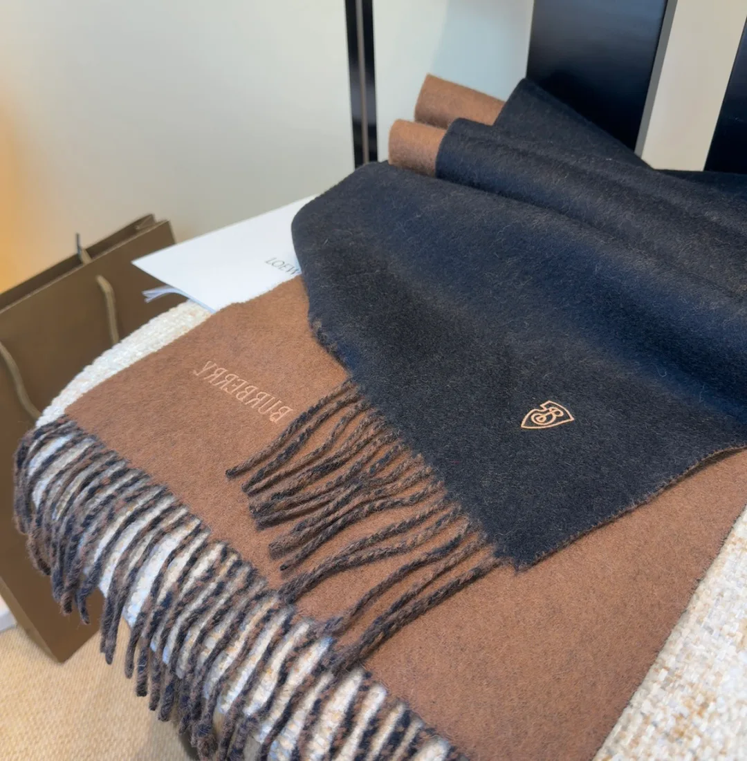 Scarves BURBERRY 18449898