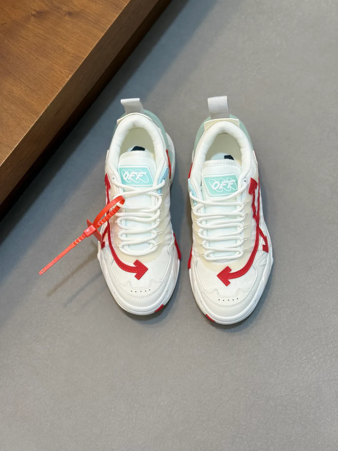 Women's Sneakers OFF-WHITE 17908770