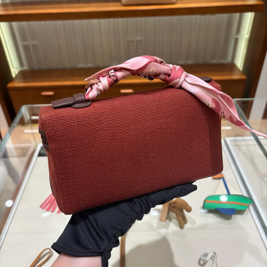 Women's Classic Handbags LOUIS VUITTON 18126561