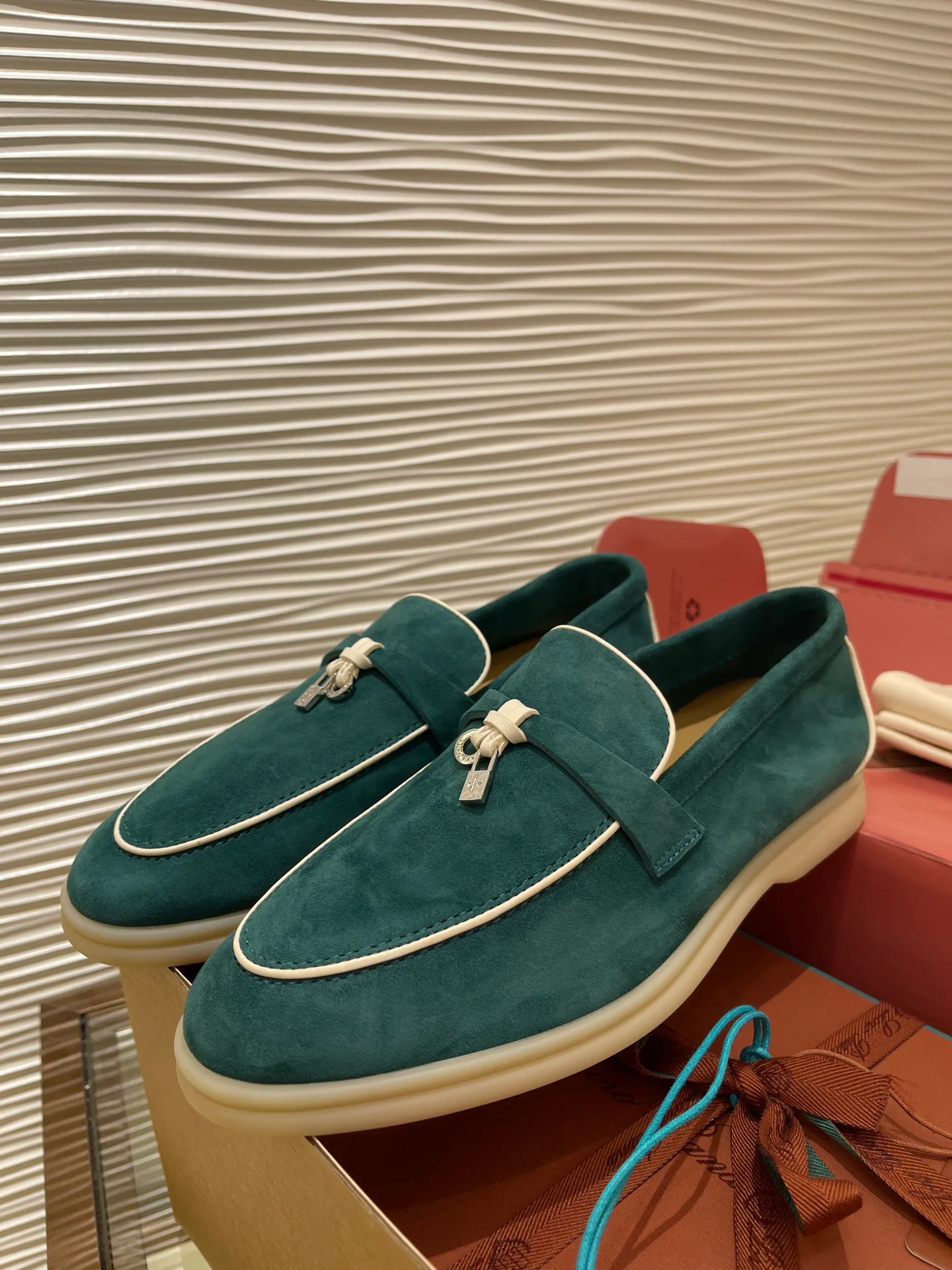 Women's Loafers And Moccasins LORO PIANA 17863182