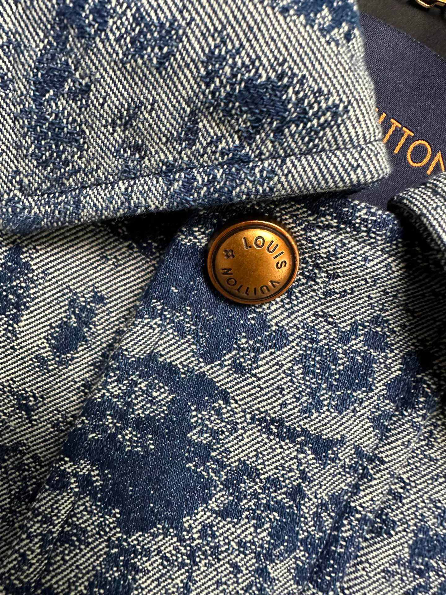 Men's Jackets And Down Jackets LOUIS VUITTON 18109844