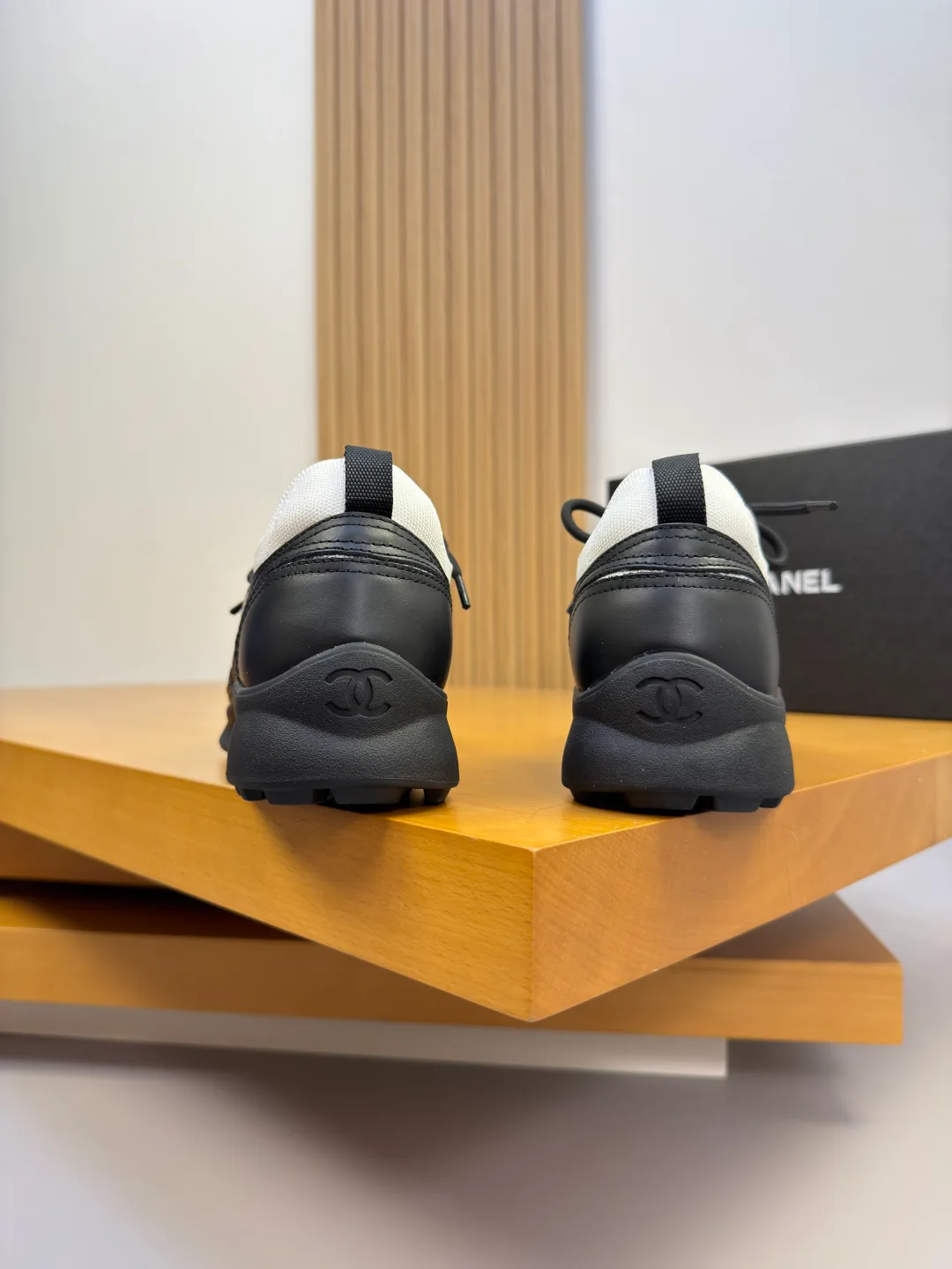 Men's Sneakers CHANEL 16874089