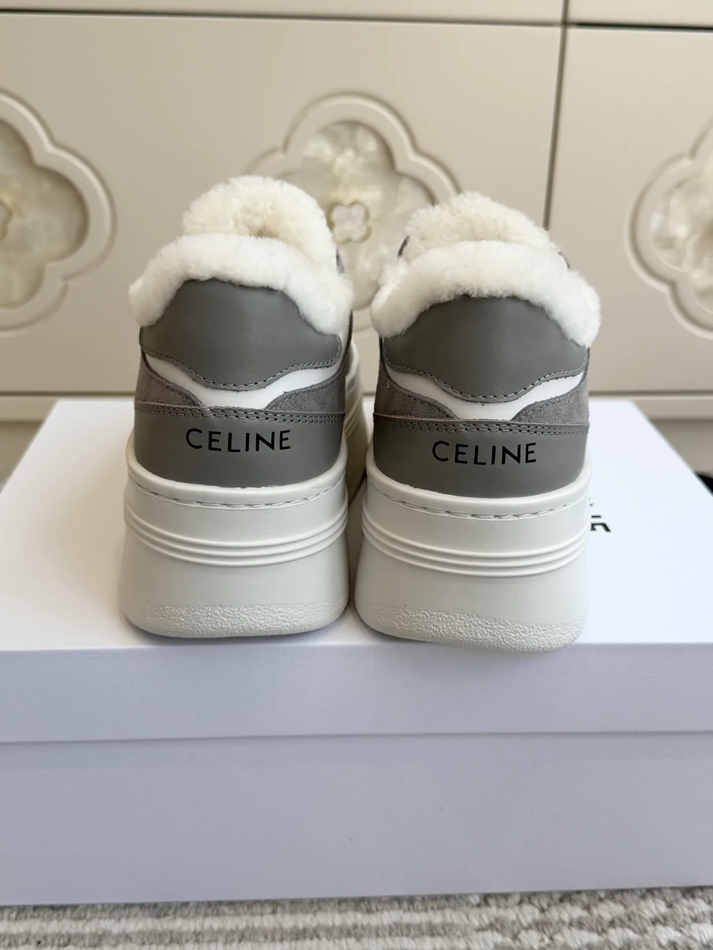Women's Sneakers CELINE 18511659