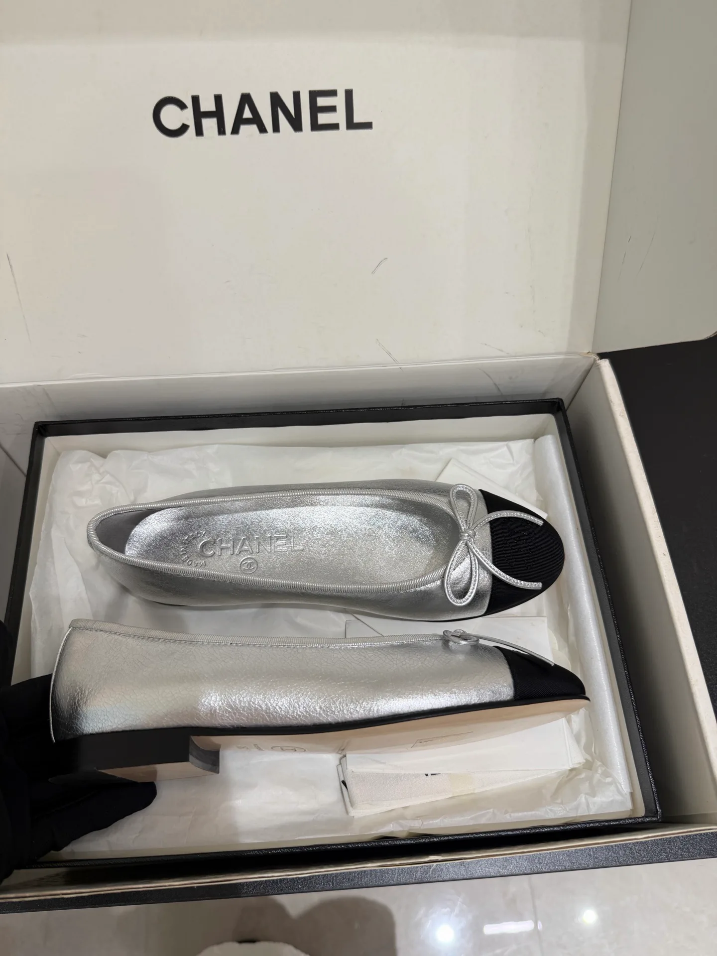 Women's Ballet Flats CHANEL 18080139