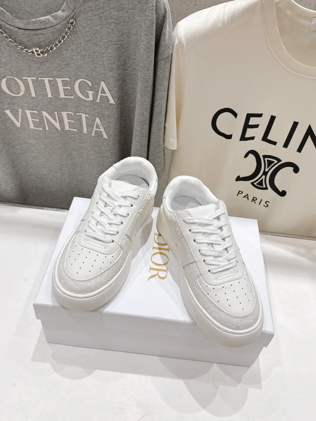 Women's Sneakers CHRISTIAN DIOR 17823777