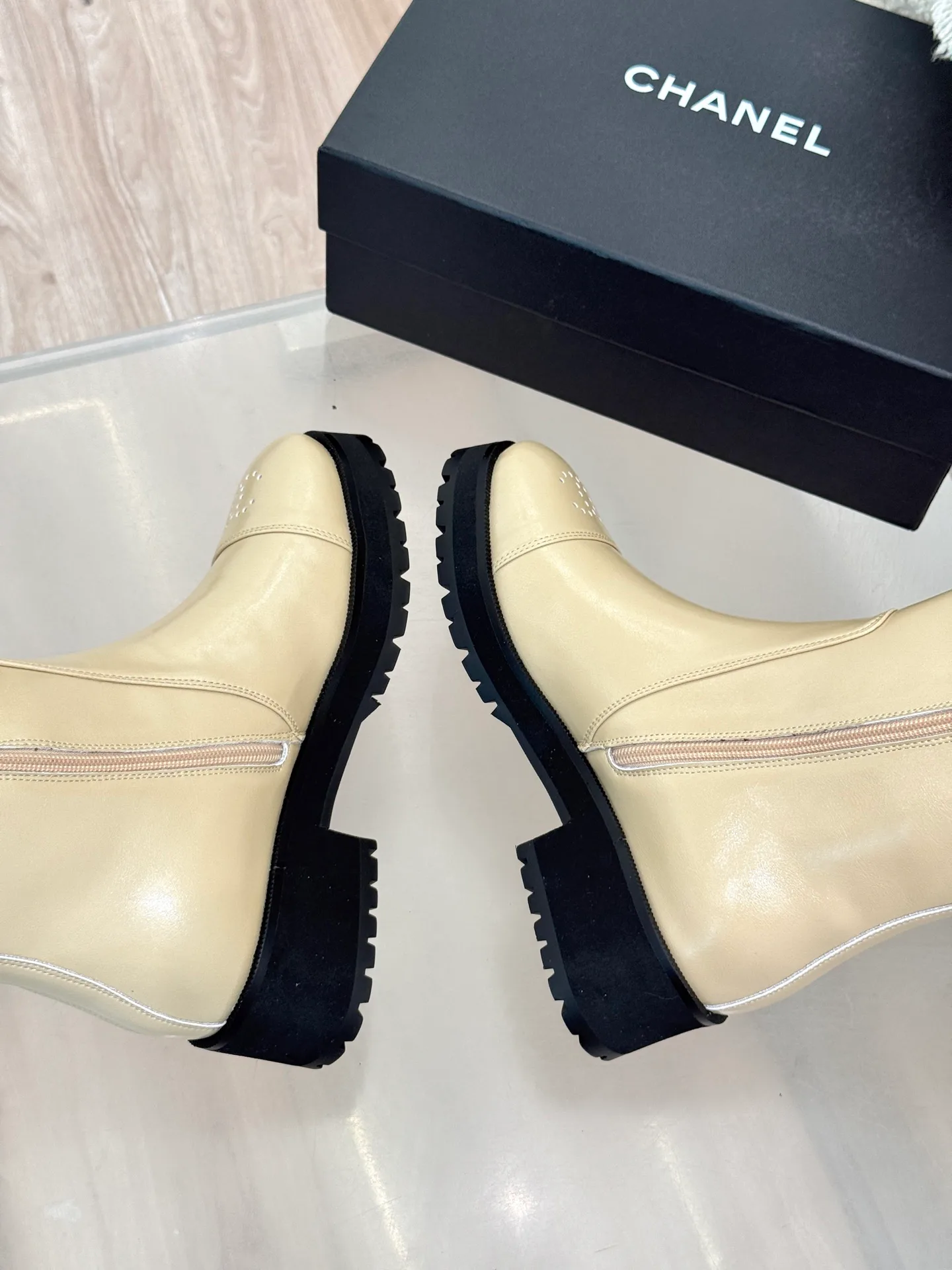 Women's Boots CHANEL 18004020