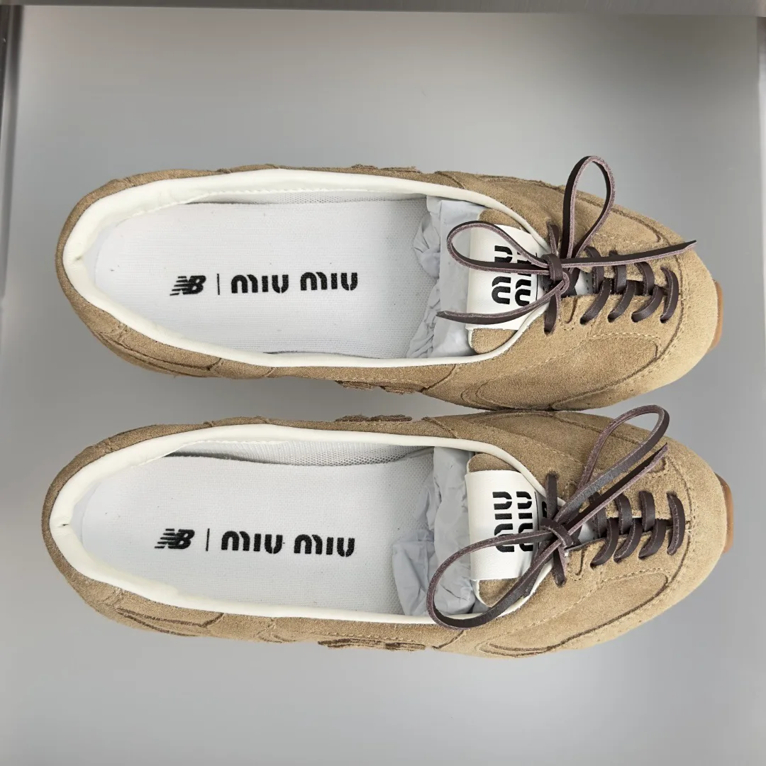 Women's Sneakers MIU MIU 17950433