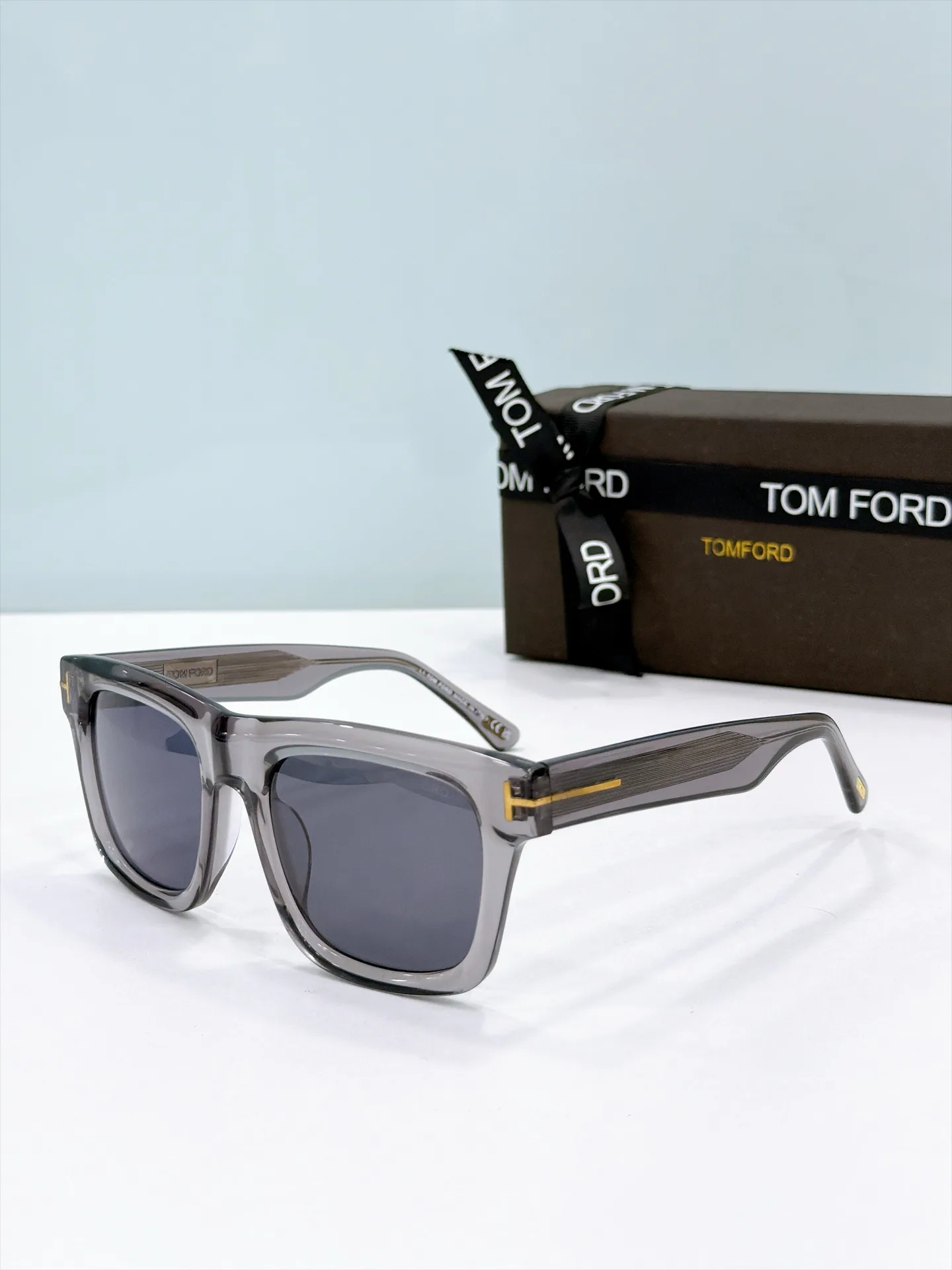 Glasses TOM FORD 17865297