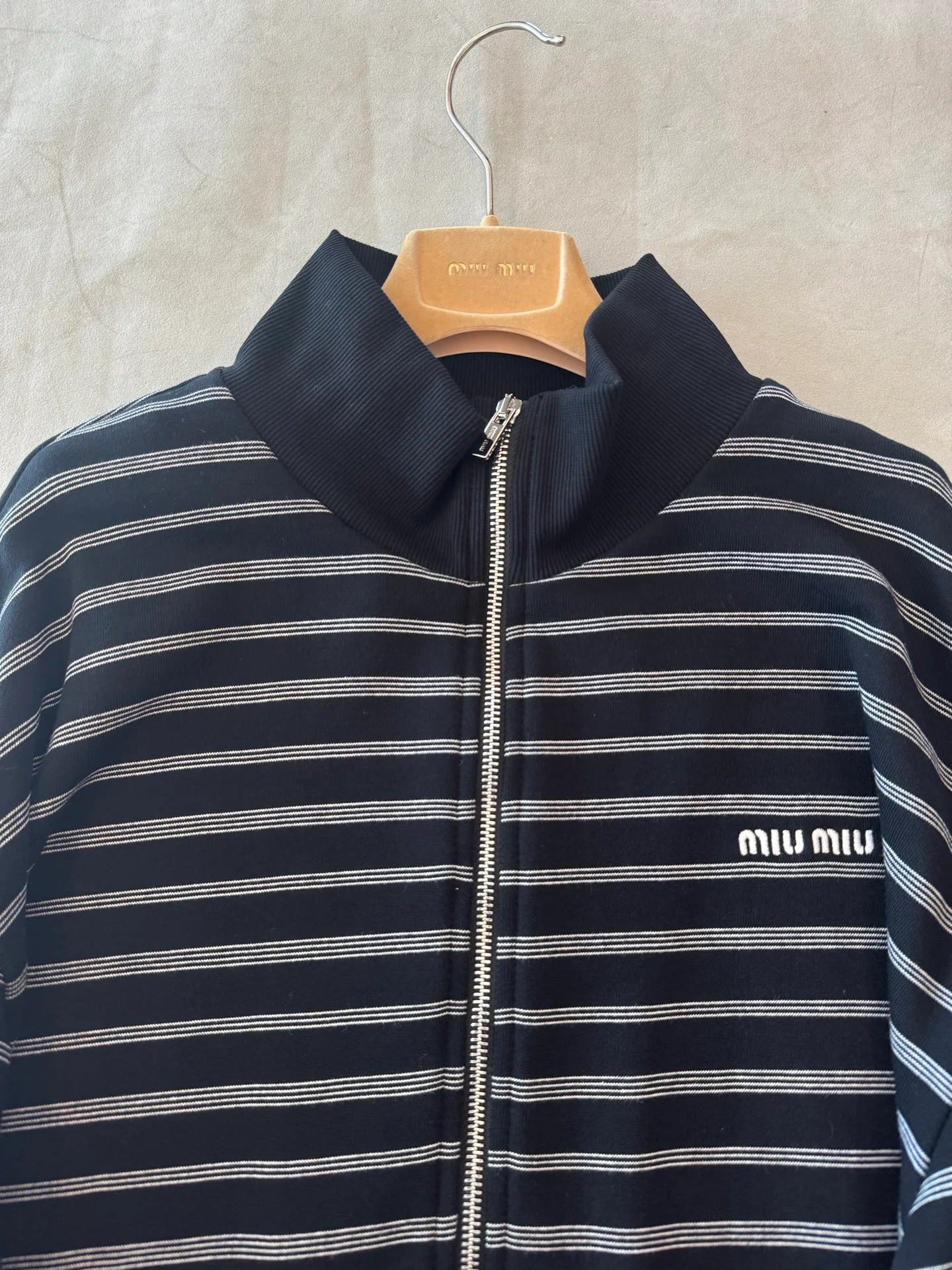 Women's Jackets And Down Jackets MIU MIU 18491930