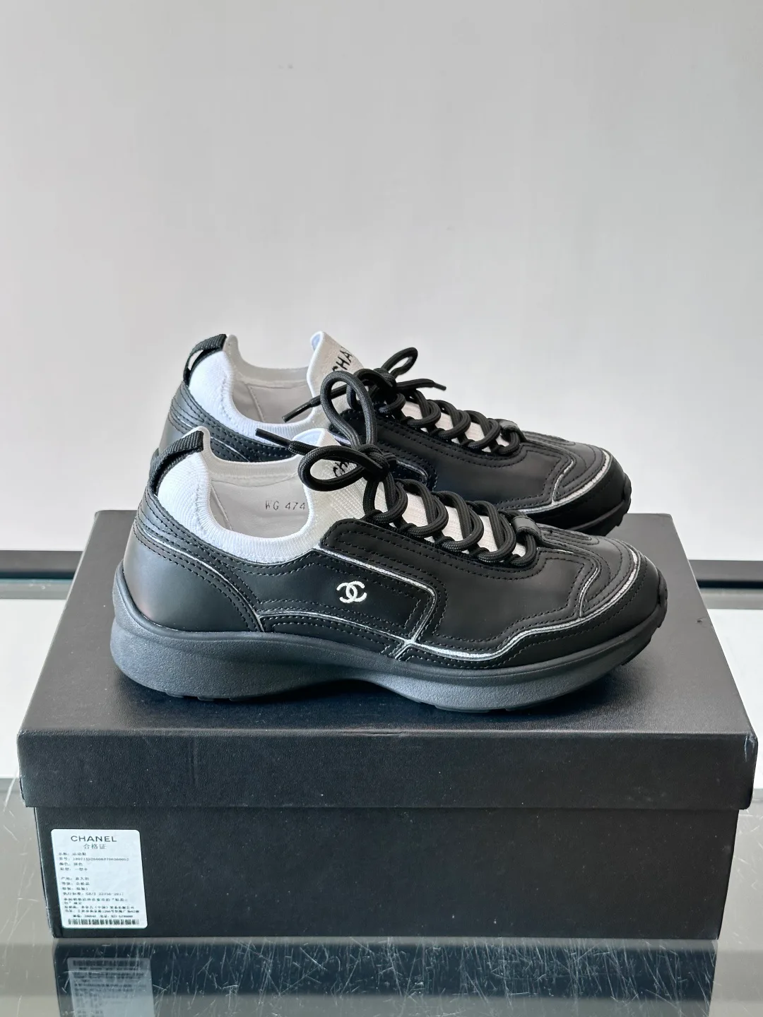 Women's Sneakers CHANEL 17982758