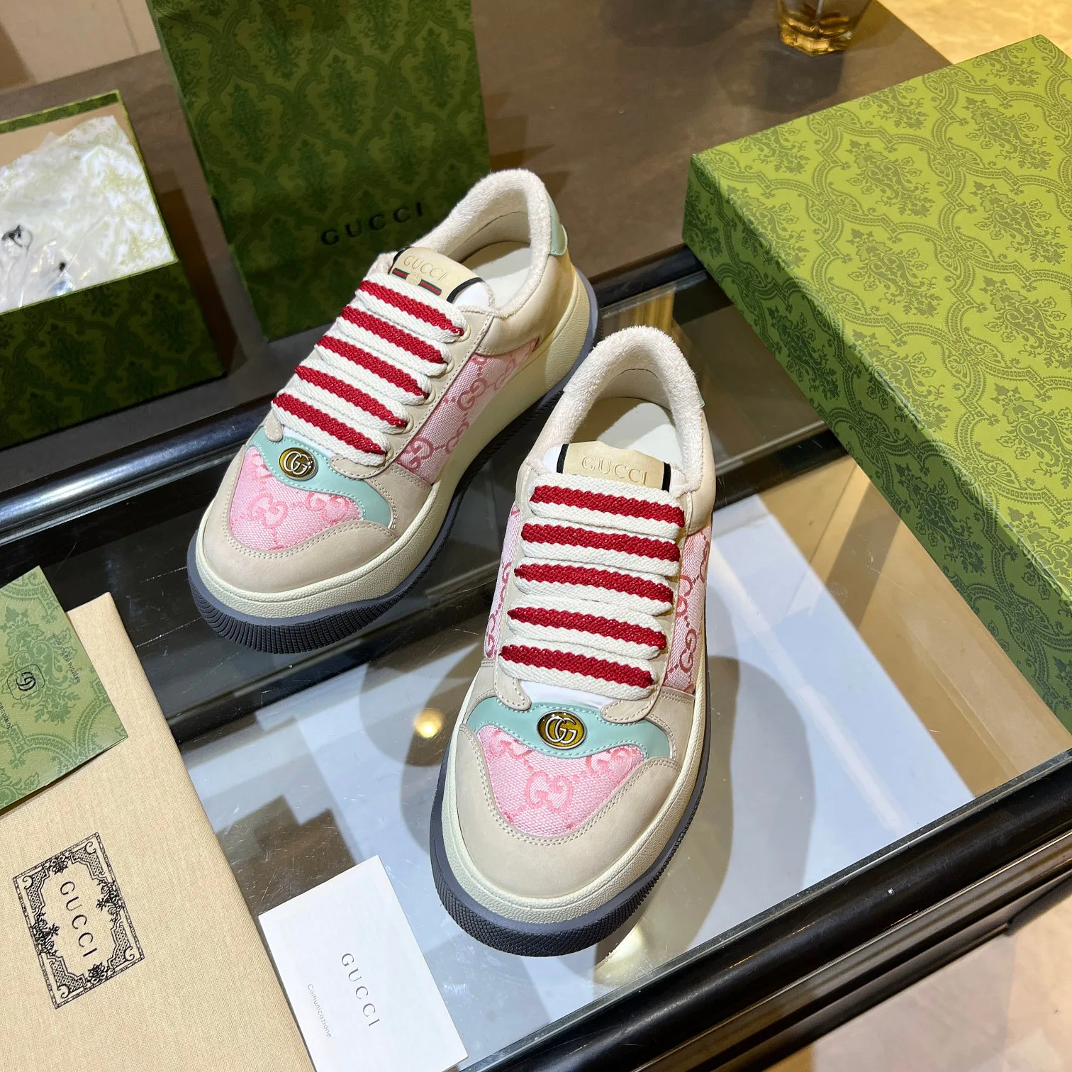 Women's Sneakers GUCCI 17955442