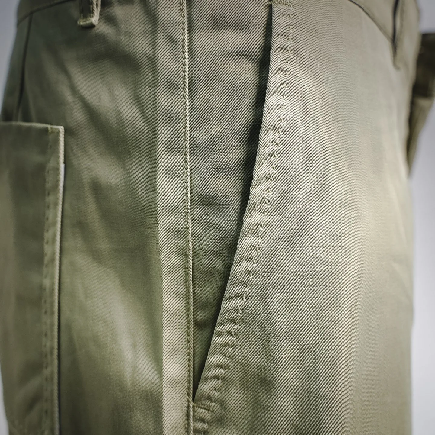 Men's Trousers LOUIS VUITTON 17707233