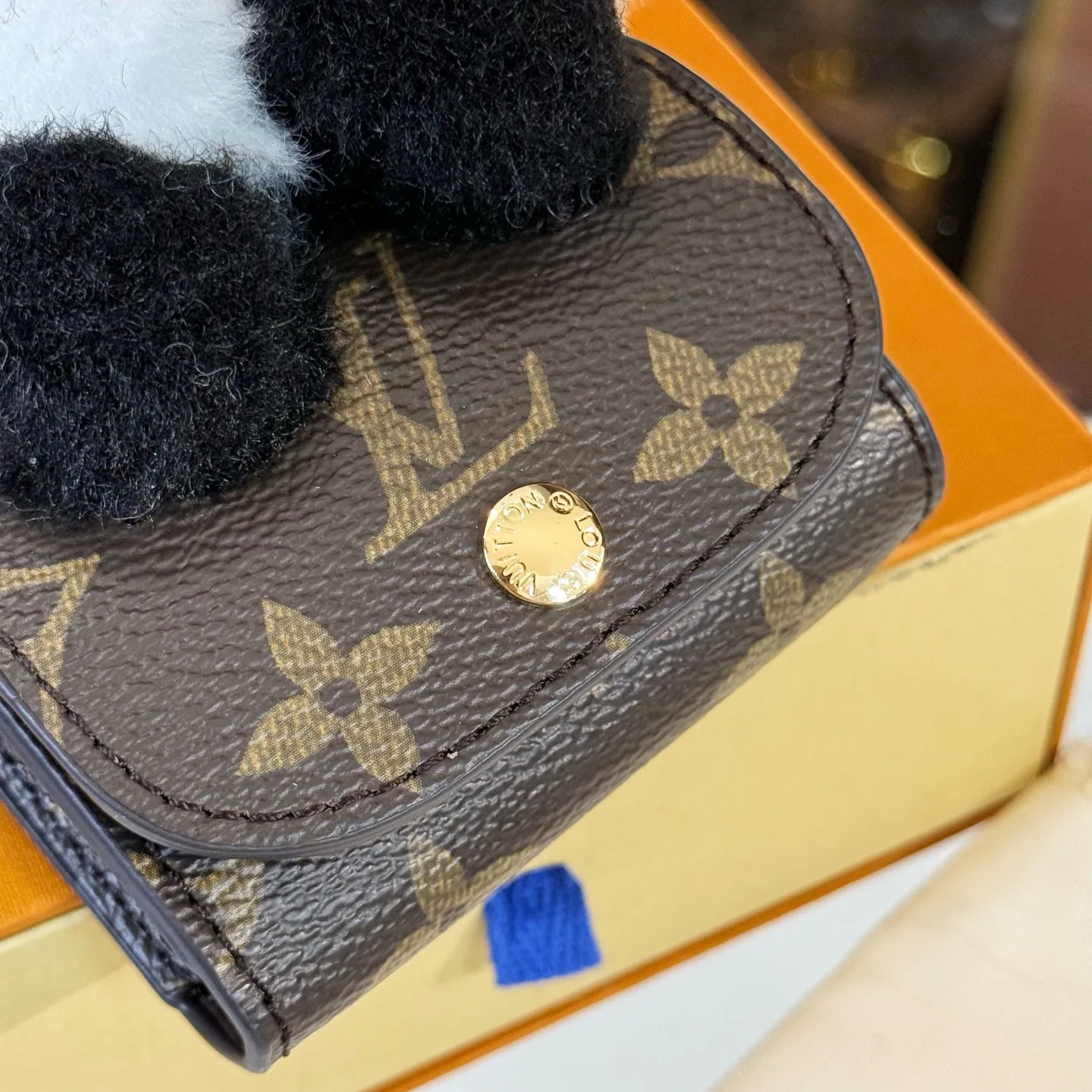 Key Cases LOUIS VUITTON 18013506