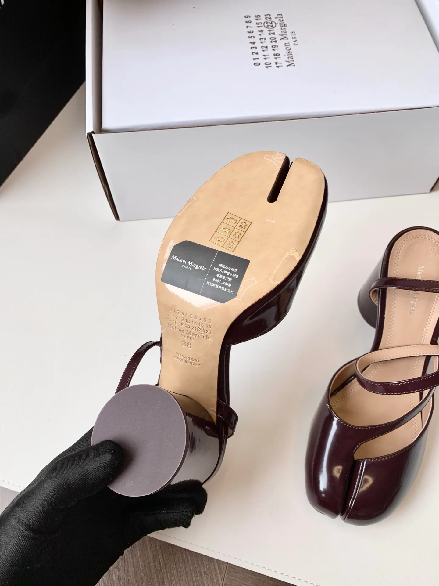 Women's Open-Toe Sandals MAISON MARGIELA 17628624