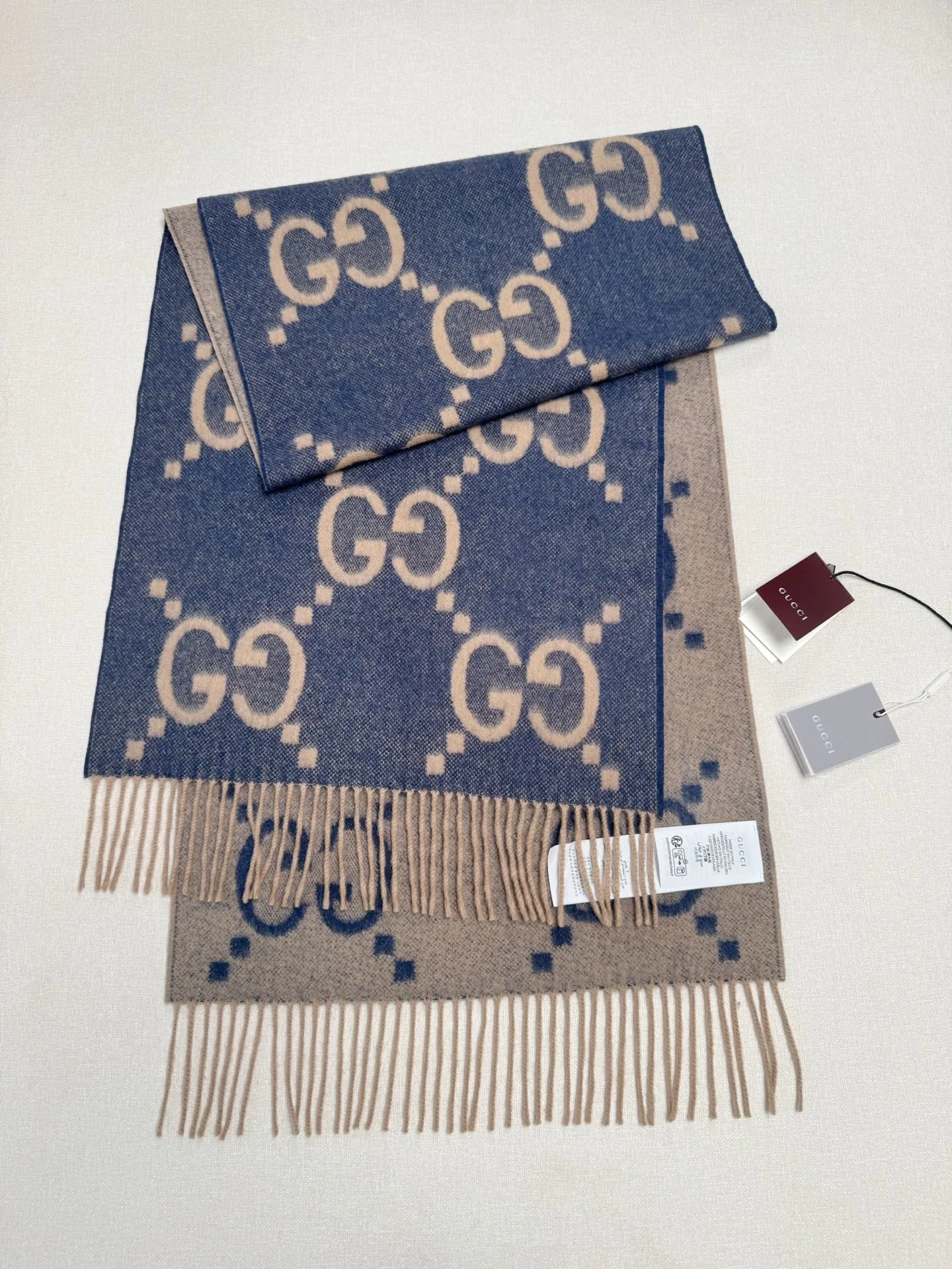 Scarves GUCCI 17945372