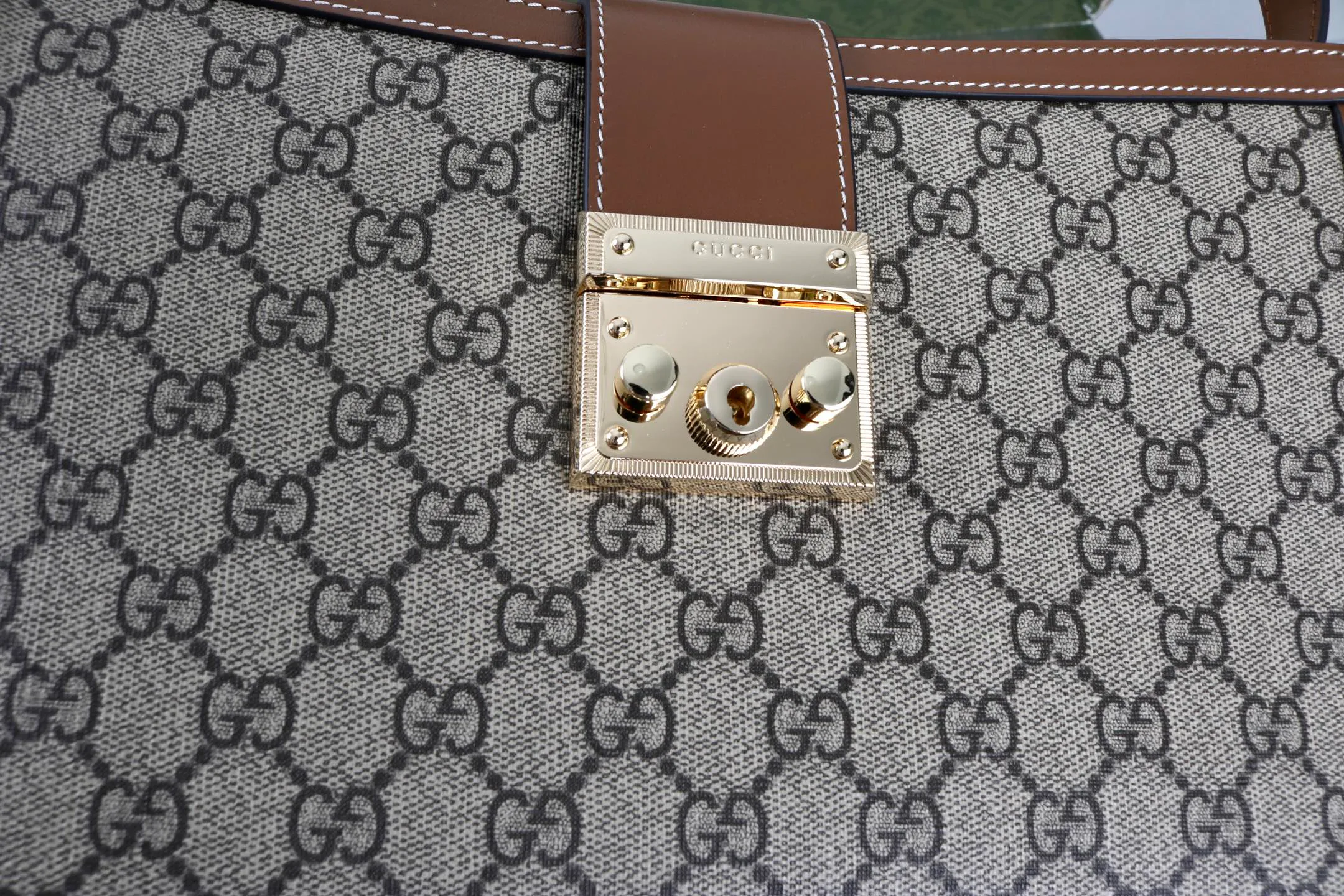 Women's Classic Handbags GUCCI 18361916