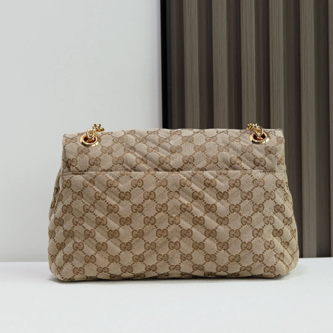 Women's Classic Handbags GUCCI 17947376