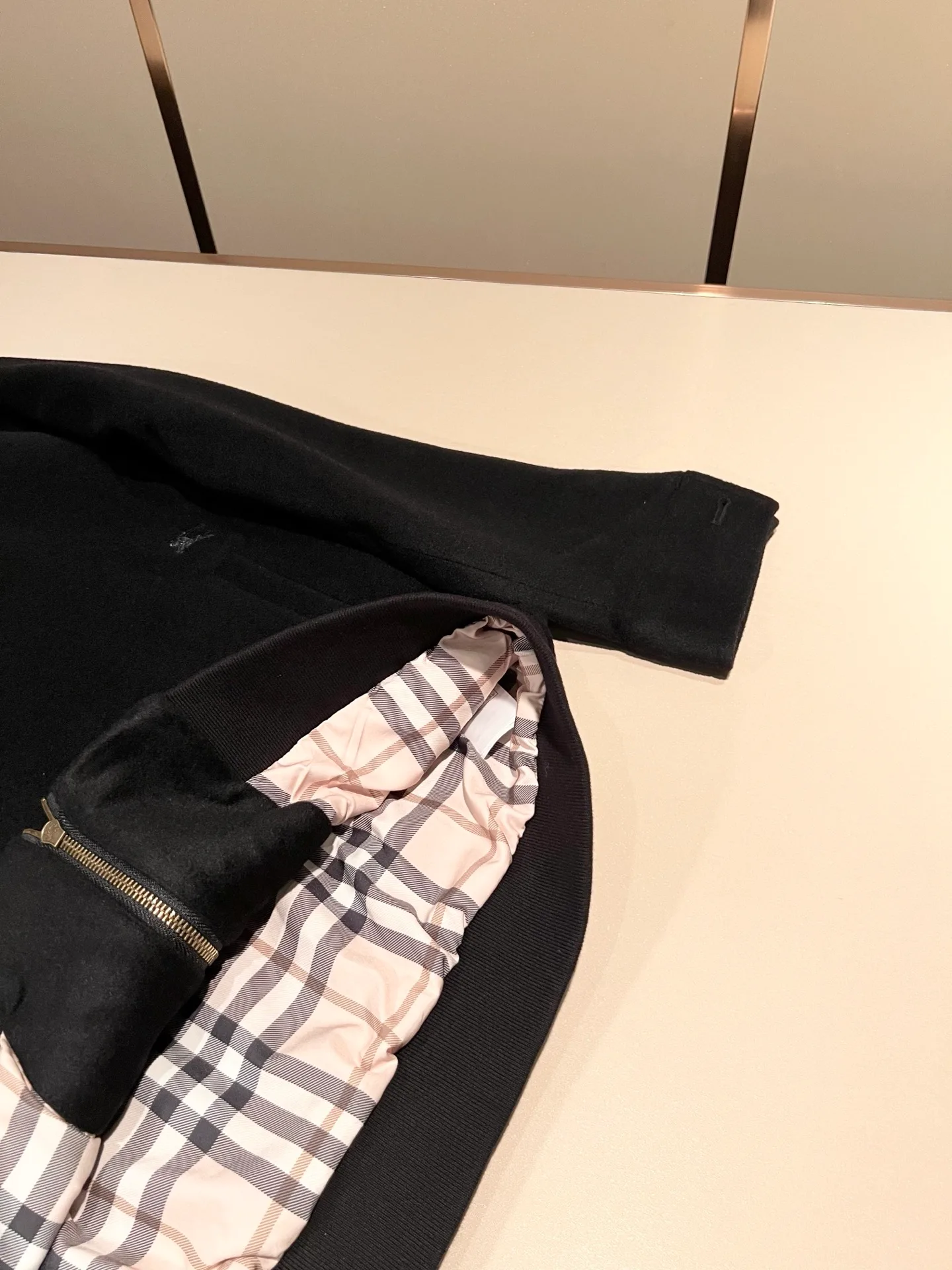 Men's Jackets And Down Jackets BURBERRY 18343142