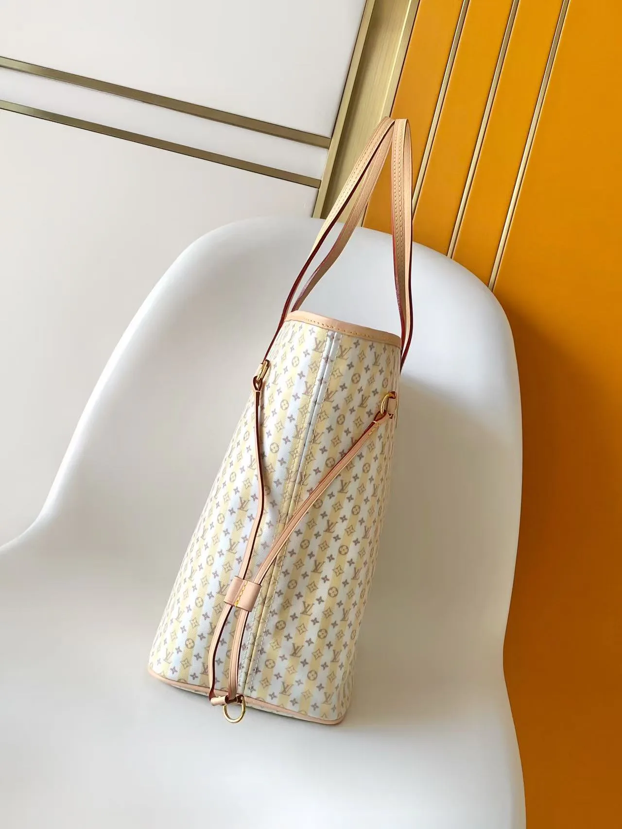 Women's Classic Handbags LOUIS VUITTON 17483325
