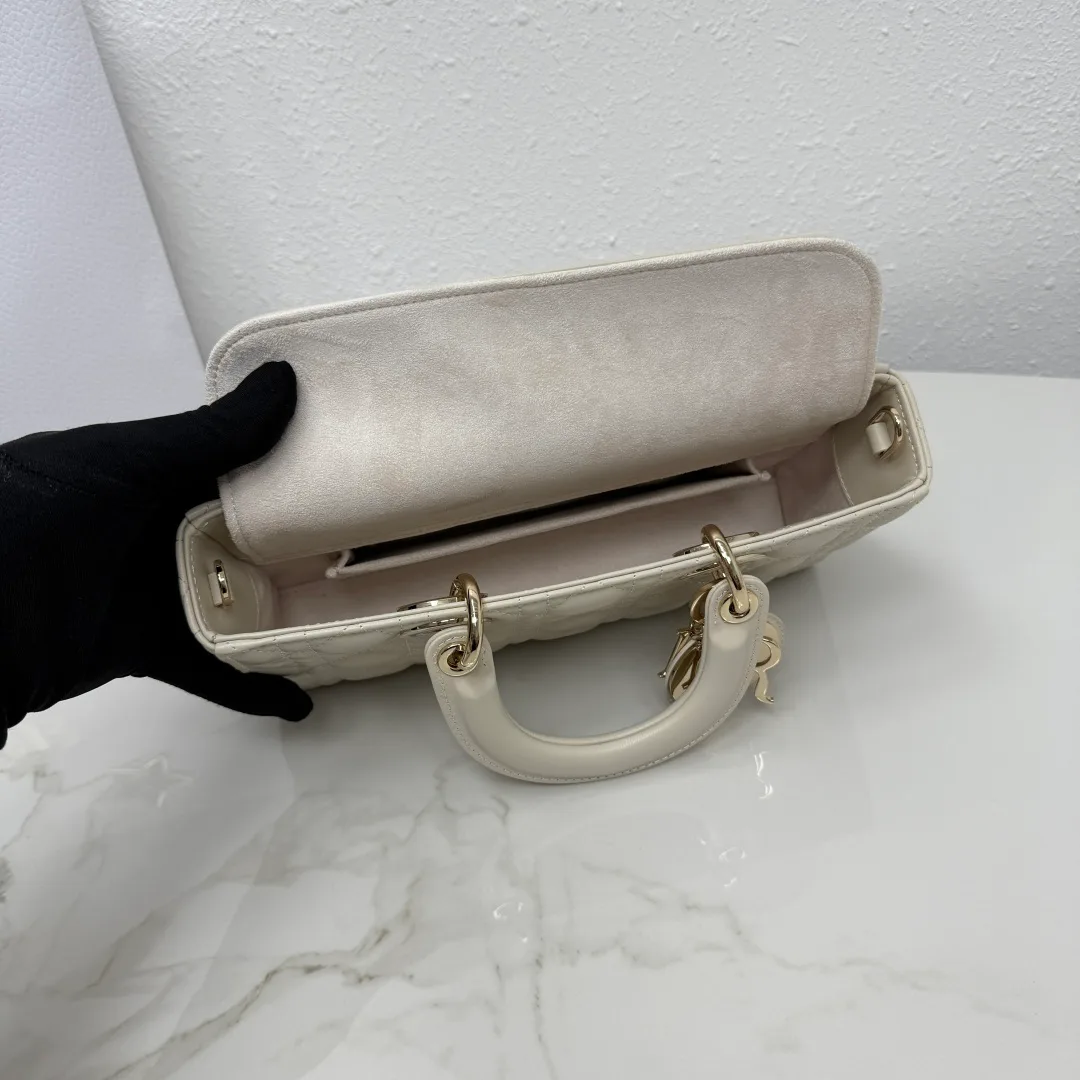 Women's Classic Handbags CHRISTIAN DIOR 17601432