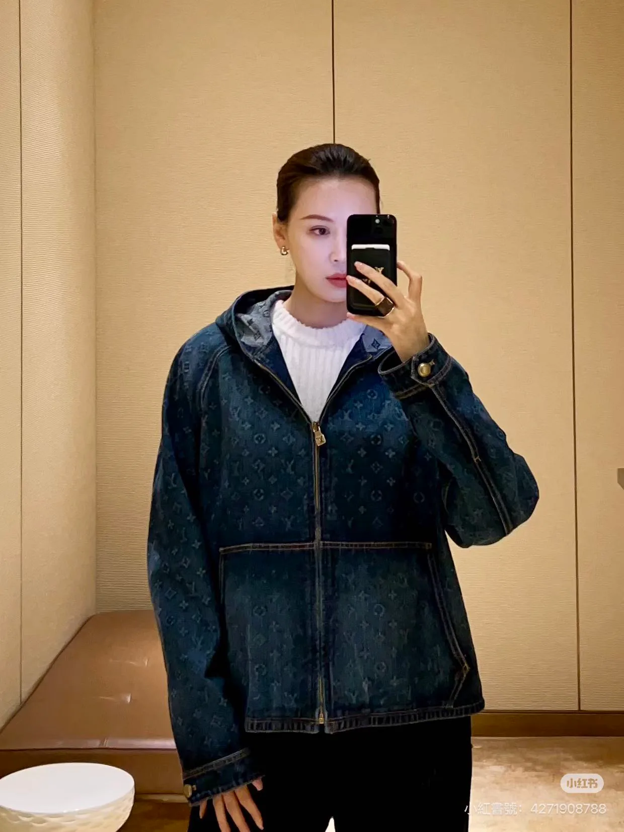 Women's Jackets And Down Jackets LOUIS VUITTON 18348323