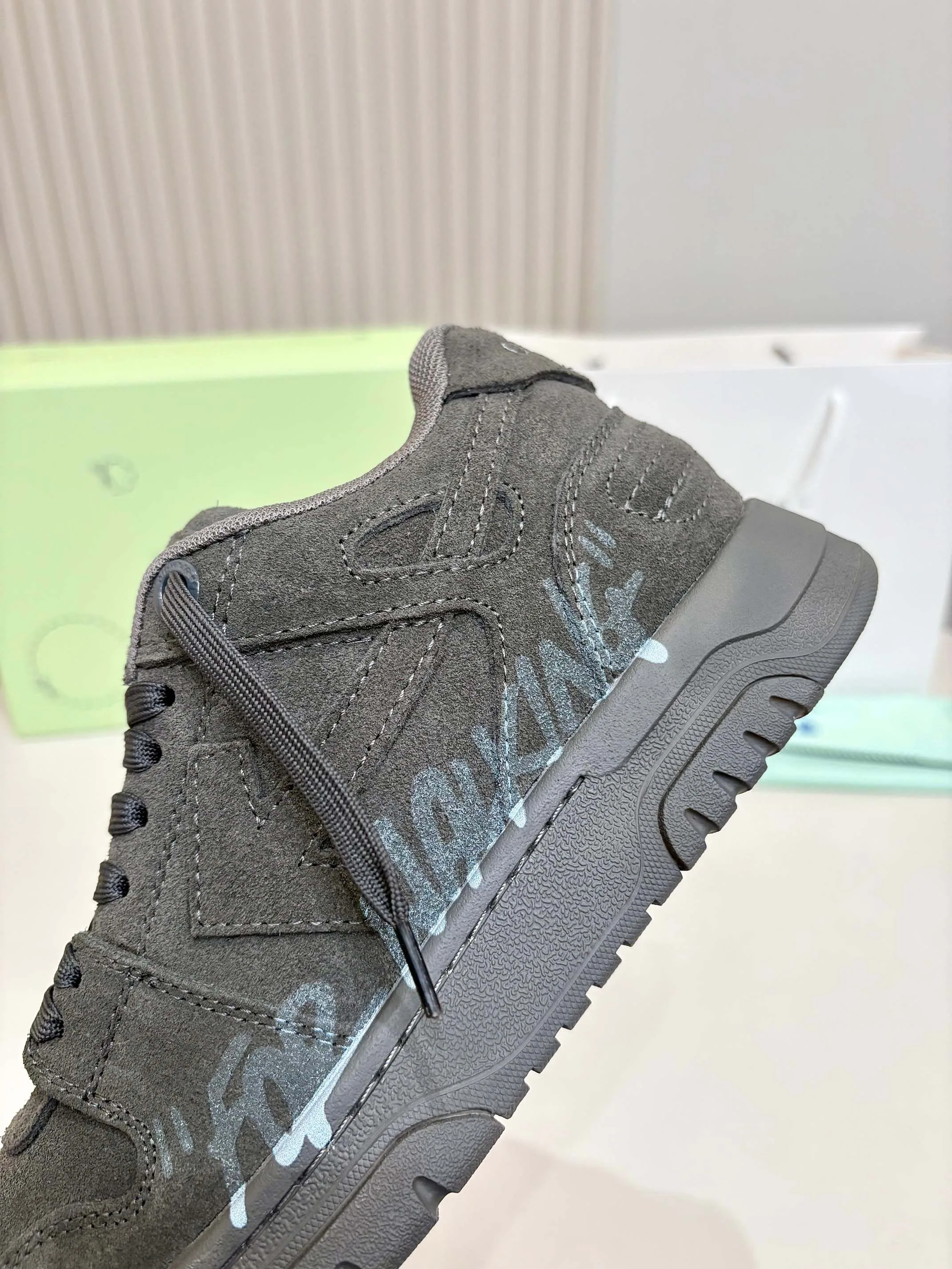 Women's Sneakers OFF-WHITE 18158688