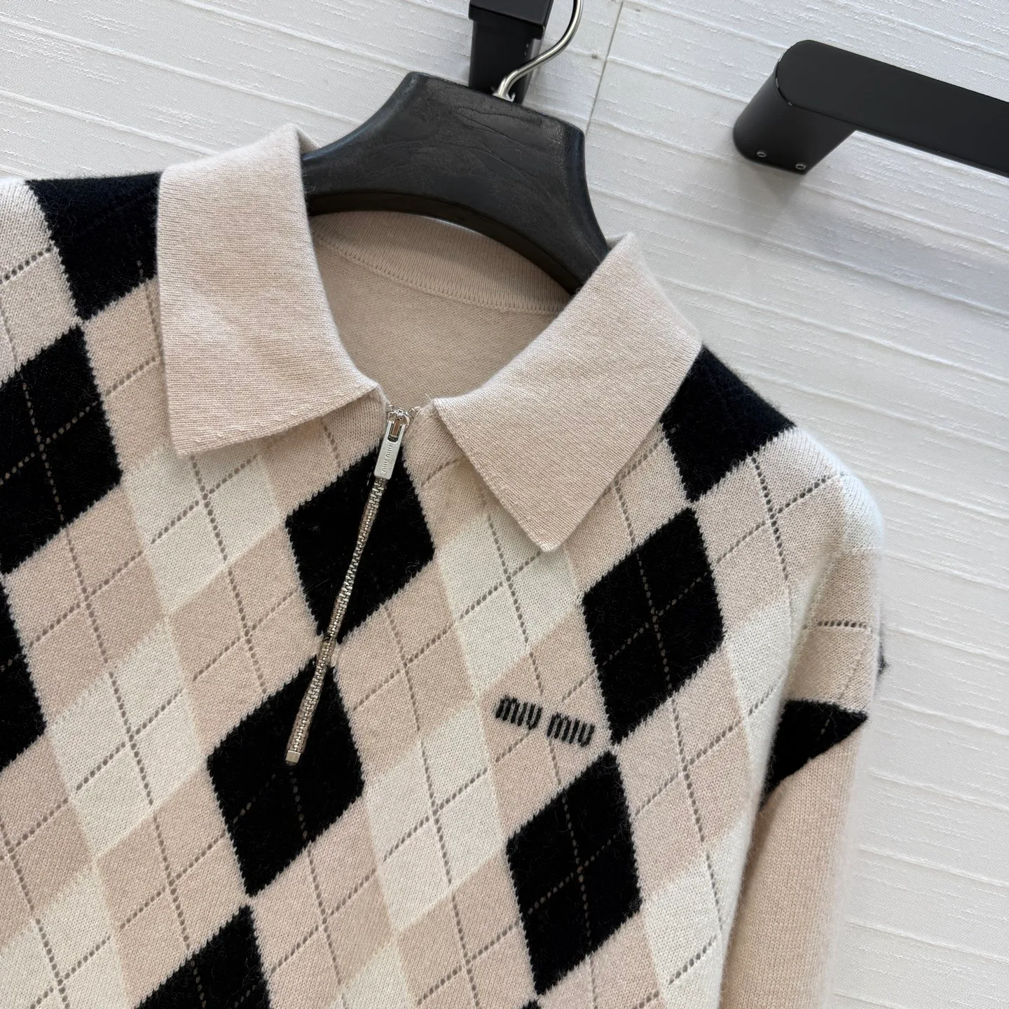 Women's Jumpers And Sweaters MIU MIU 18501615