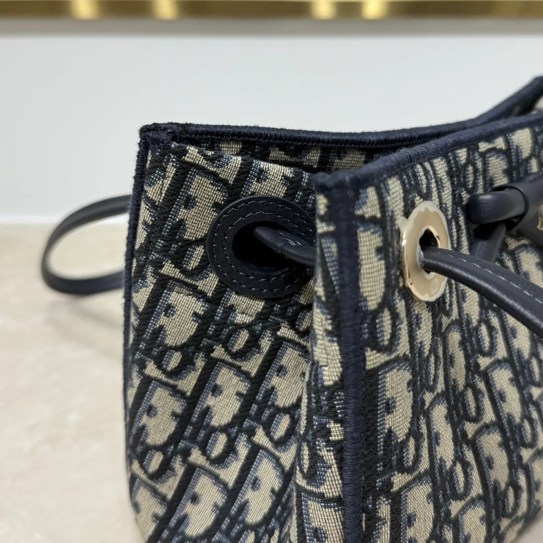 Women's Classic Handbags CHRISTIAN DIOR 18116347