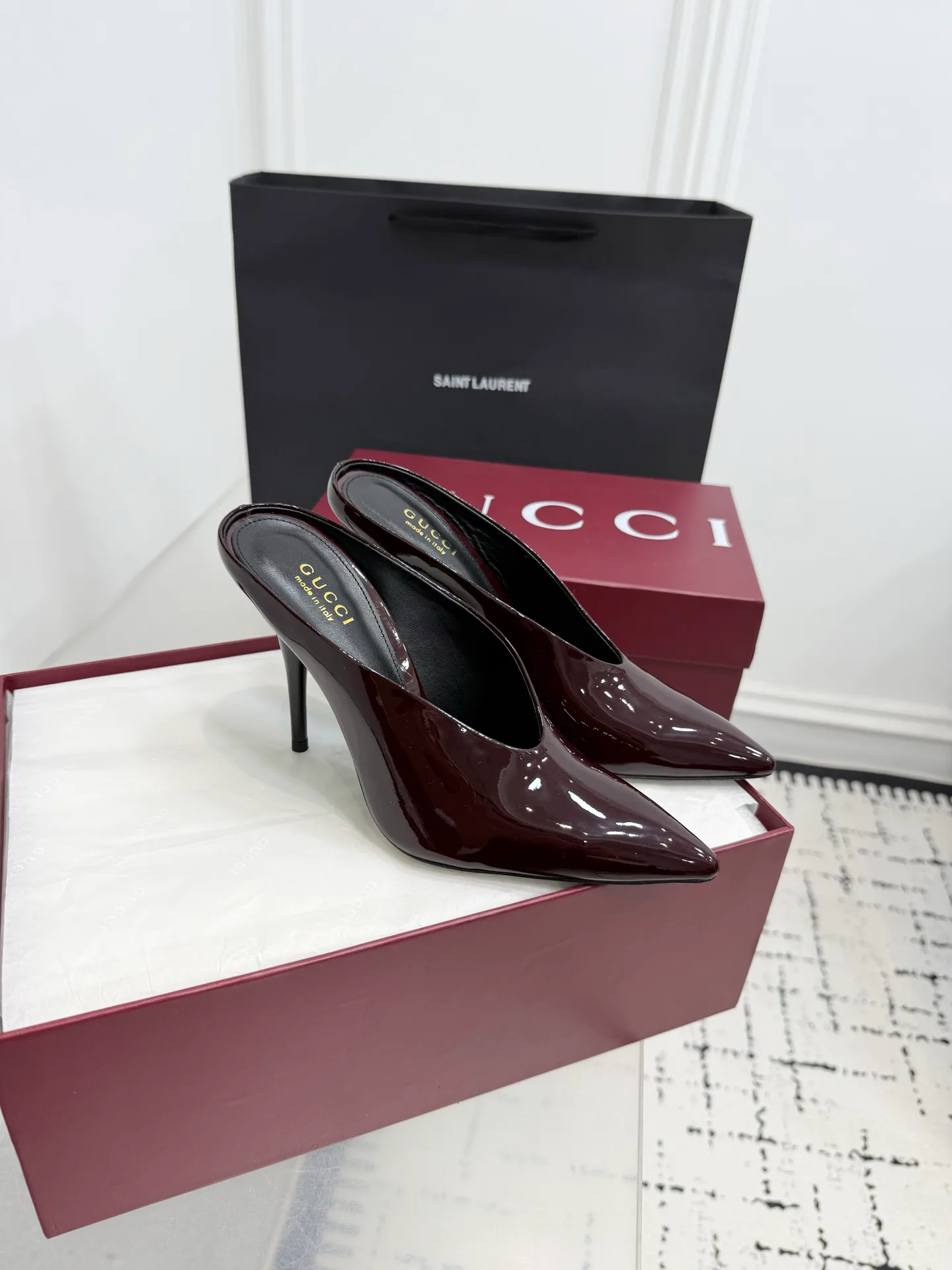Women's Mules And Clogs GUCCI 18071011