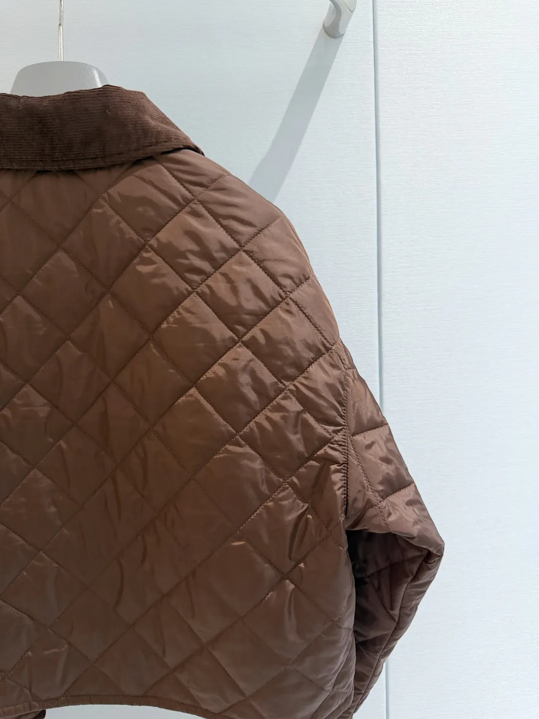 Women's Jackets And Down Jackets PRADA 18184972