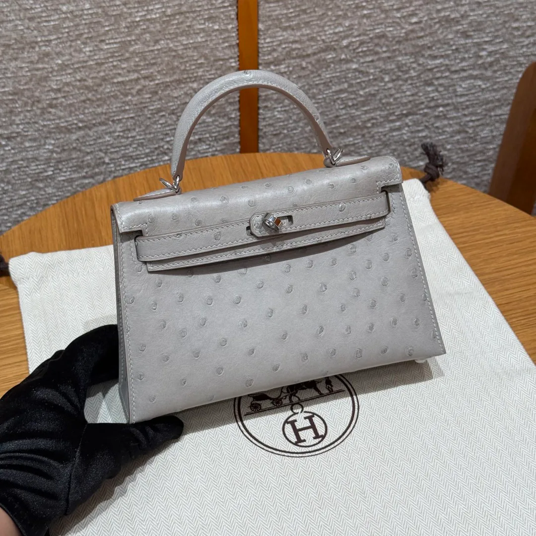 Women's Classic Handbags HERMES 18125667
