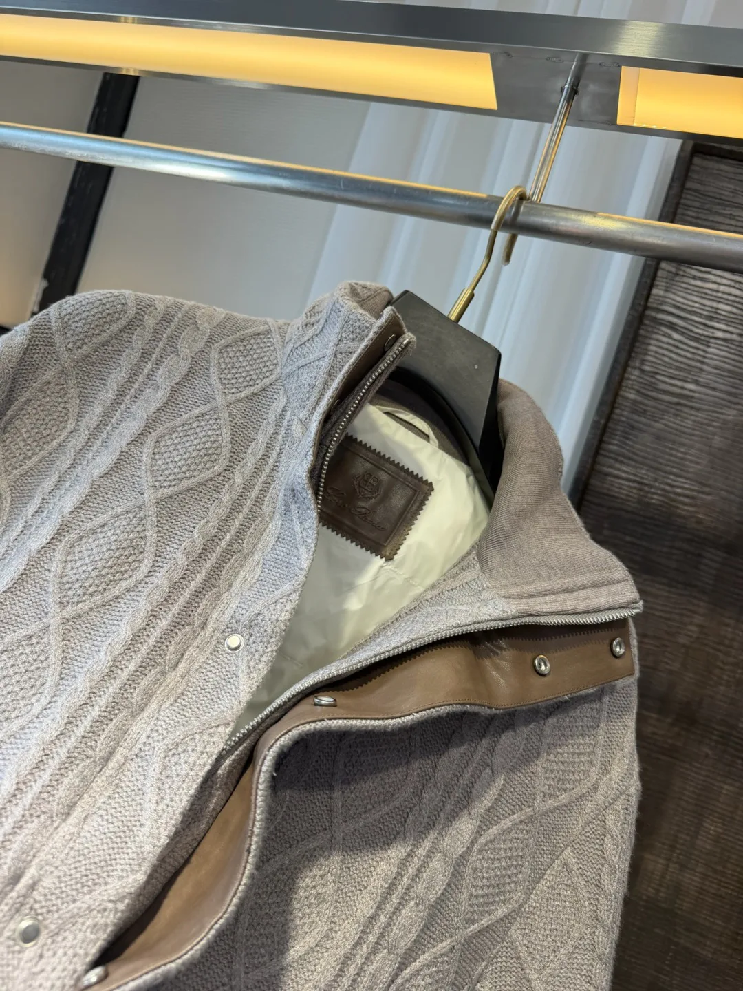 Men's Jackets And Down Jackets LORO PIANA 18269084