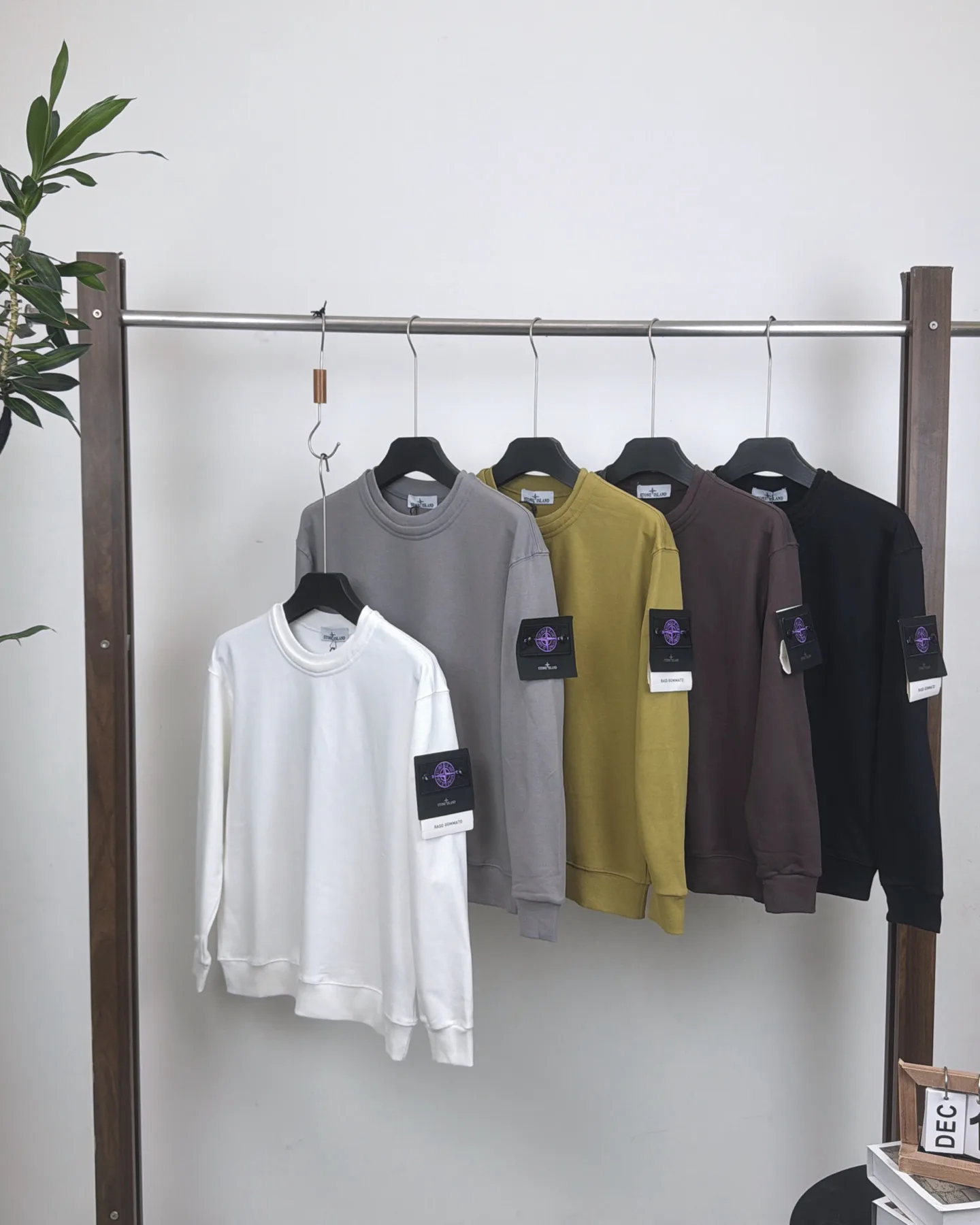 Men's Sweatshirts And Hoodies STONE ISLAND 18002071