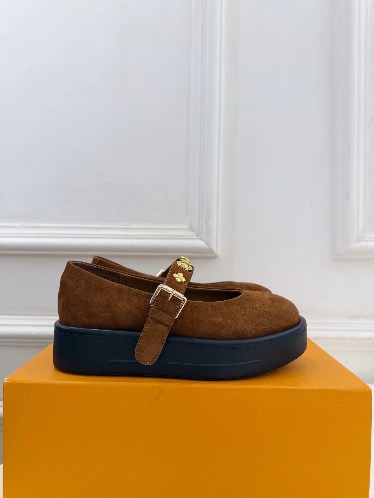 Women's Heels LOUIS VUITTON 18103954