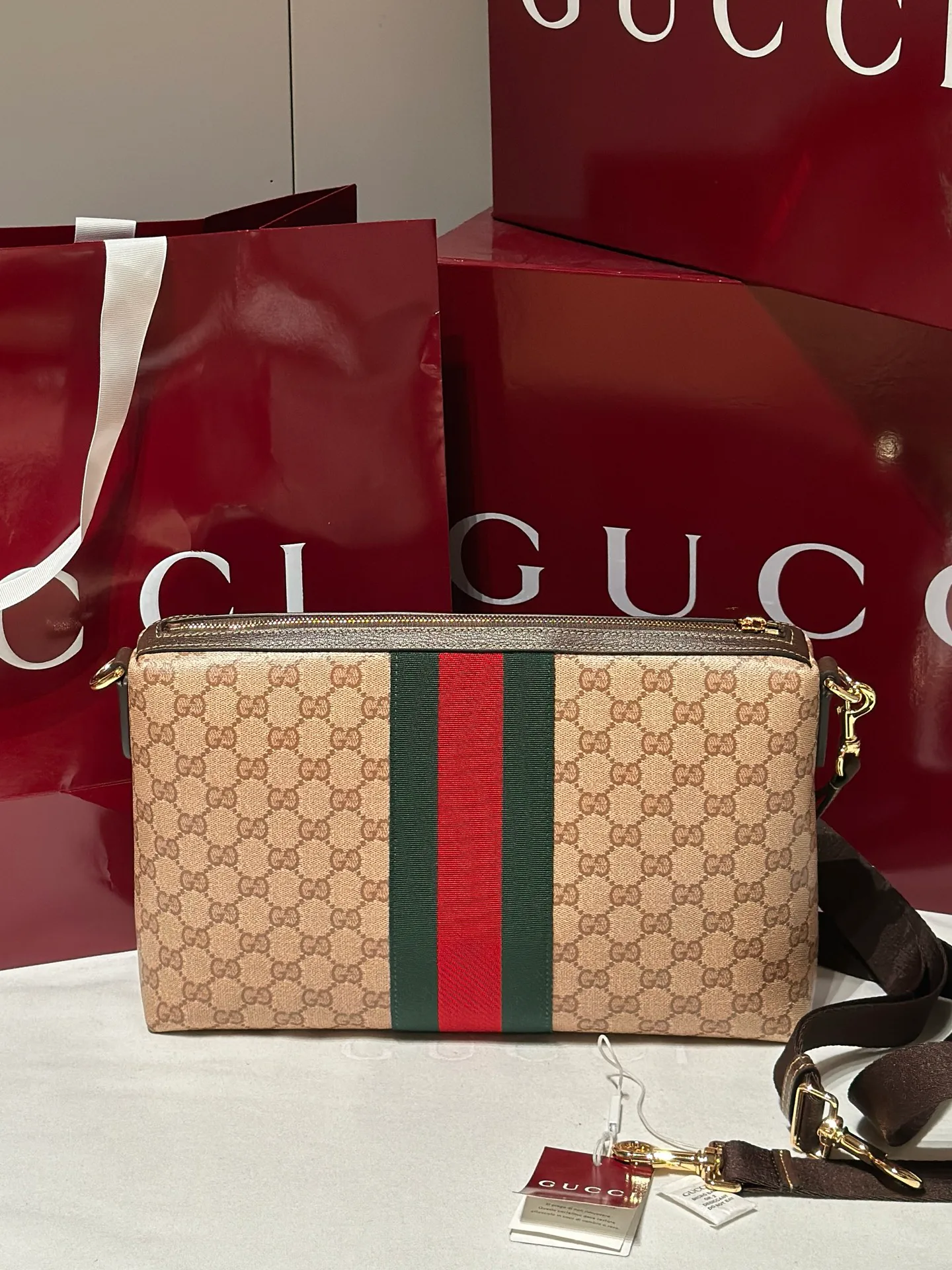 Women's Shoulder Bags GUCCI 18210713