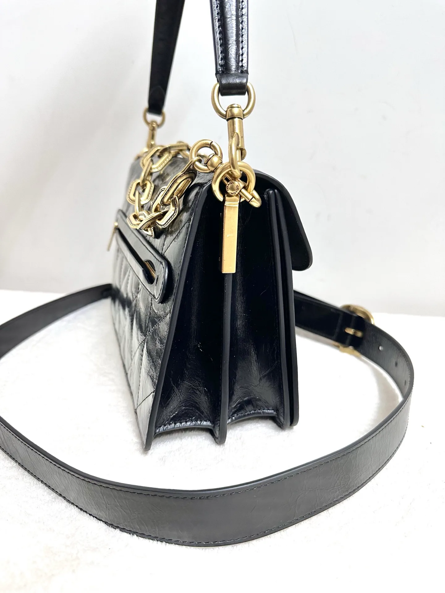 Women's Classic Handbags COACH 17960960