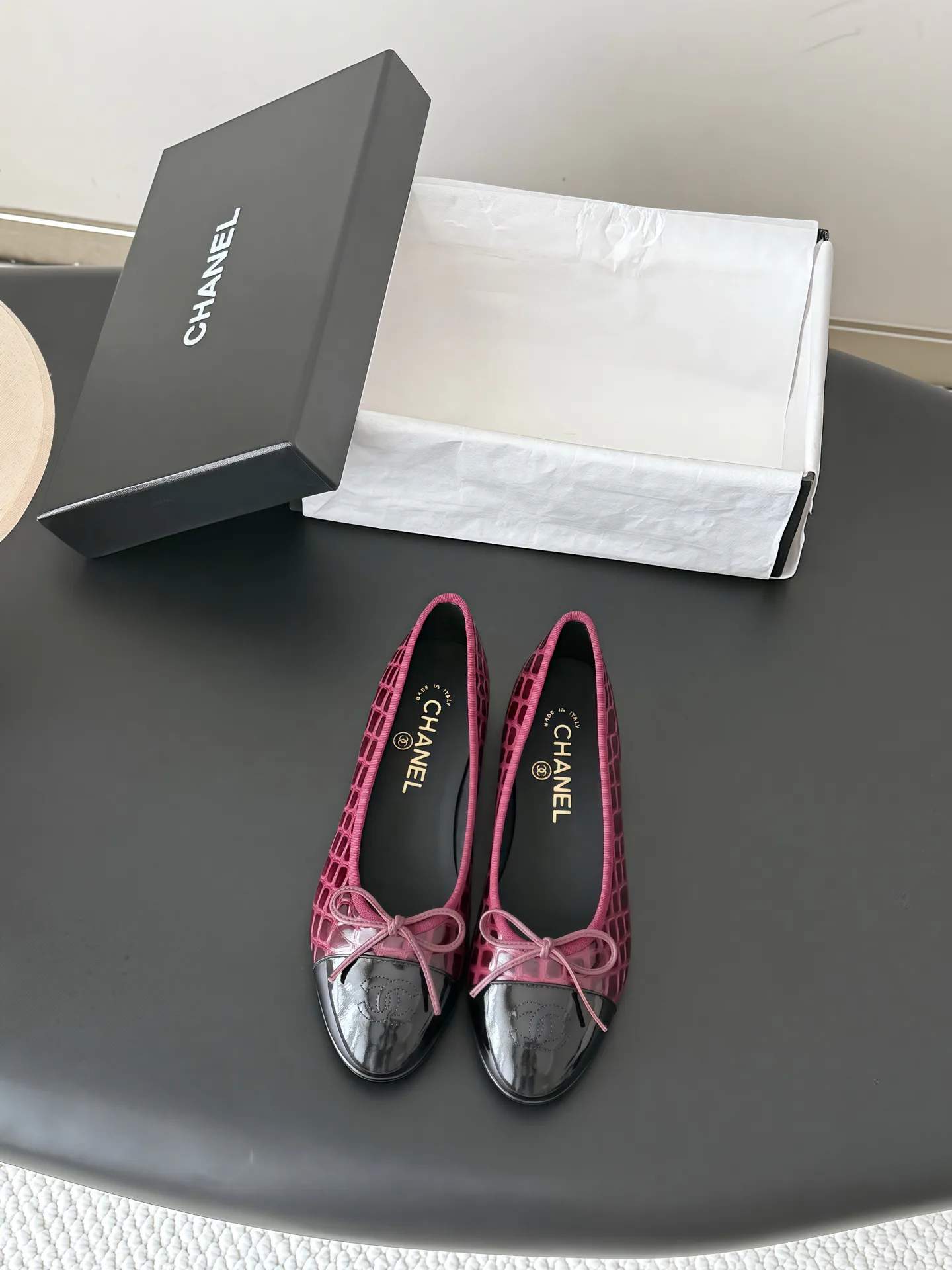 Women's Ballet Flats CHANEL 18083674