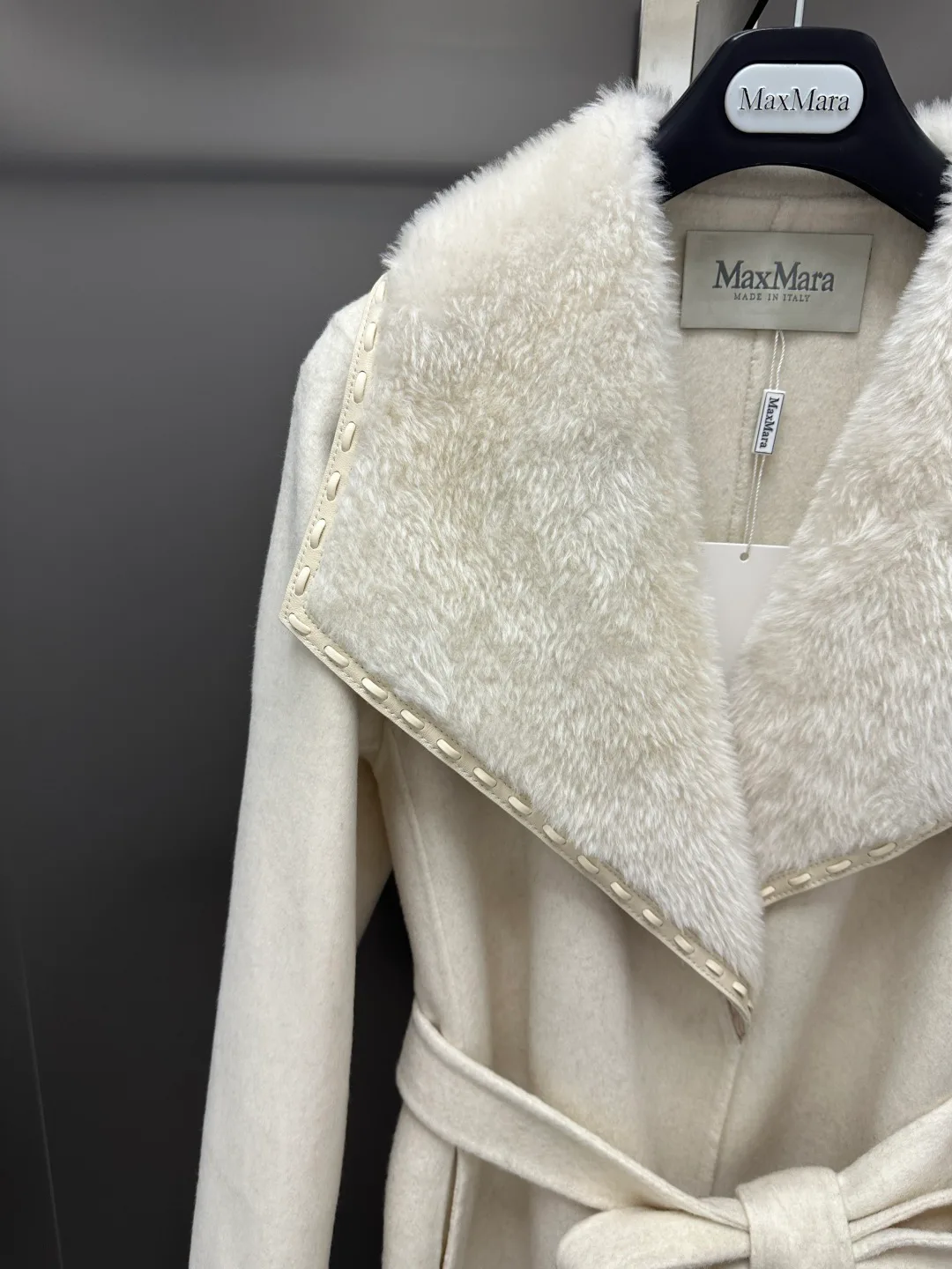 Women's Coats MAX MARA 18456319