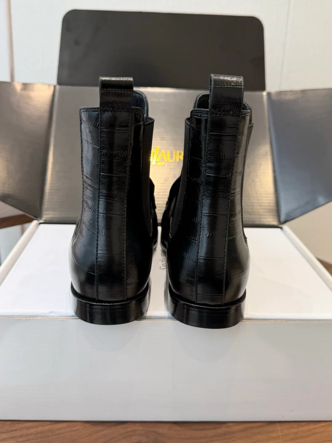 Women's Loafers And Moccasins SAINT LAURENT 18421120
