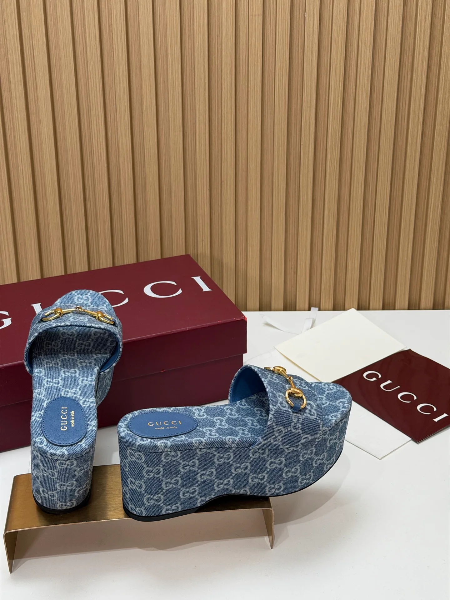 Women's Open-Toe Sandals GUCCI 17631672