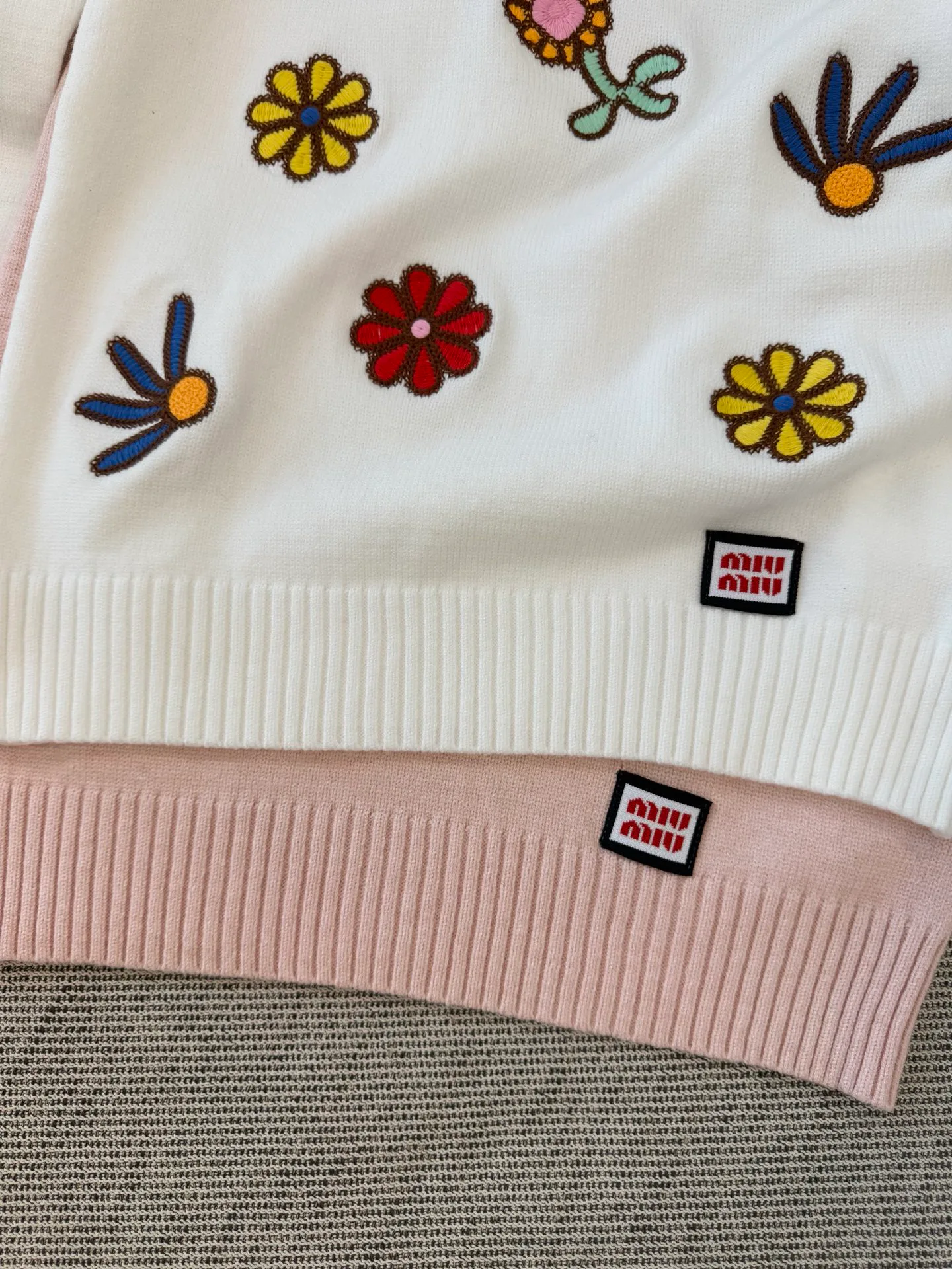 Women's Jumpers And Sweaters MIU MIU 18028160