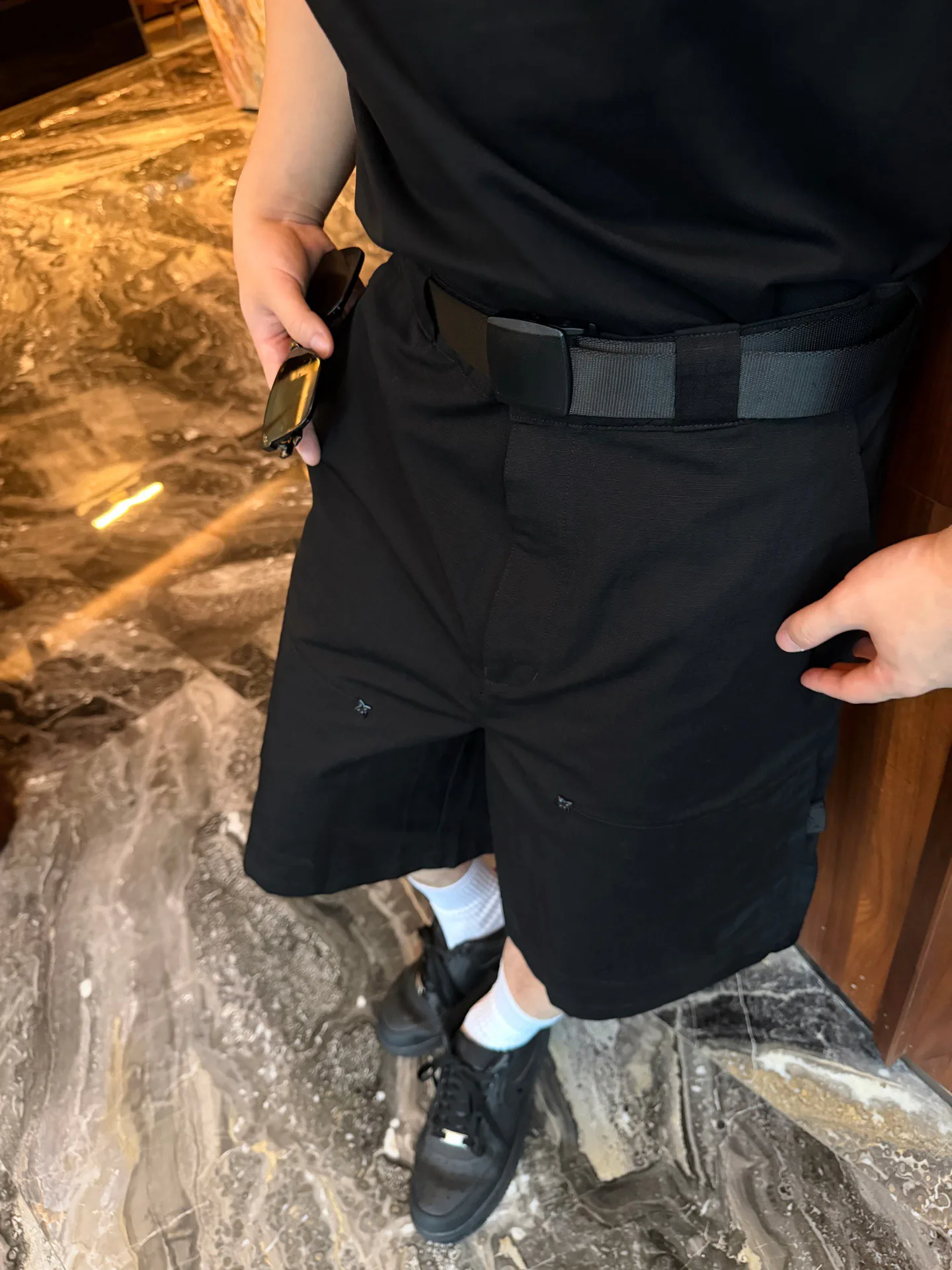 Men's Shorts LOUIS VUITTON 17874930